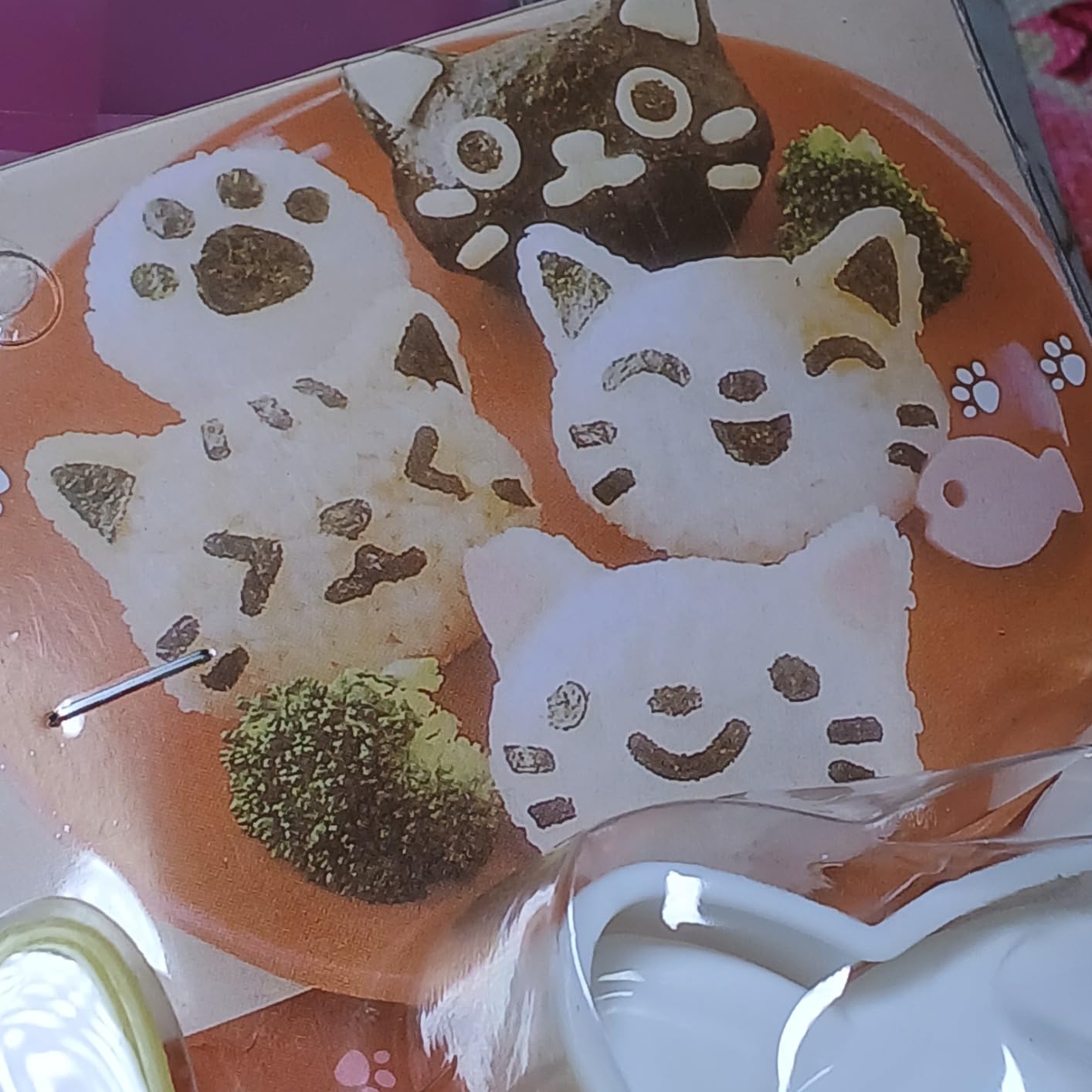 Cute Cat Rice Ball Molds 6 Sets Sushi Molds Bento Box Accessories Kits with 1PC Musubi Maker Press Mold, 2PCS Gimbap Molds Triangle and 1PC Rice Ball Mold Shaker for DIY Fun Lunch Box Picnic Tool customer photo 1