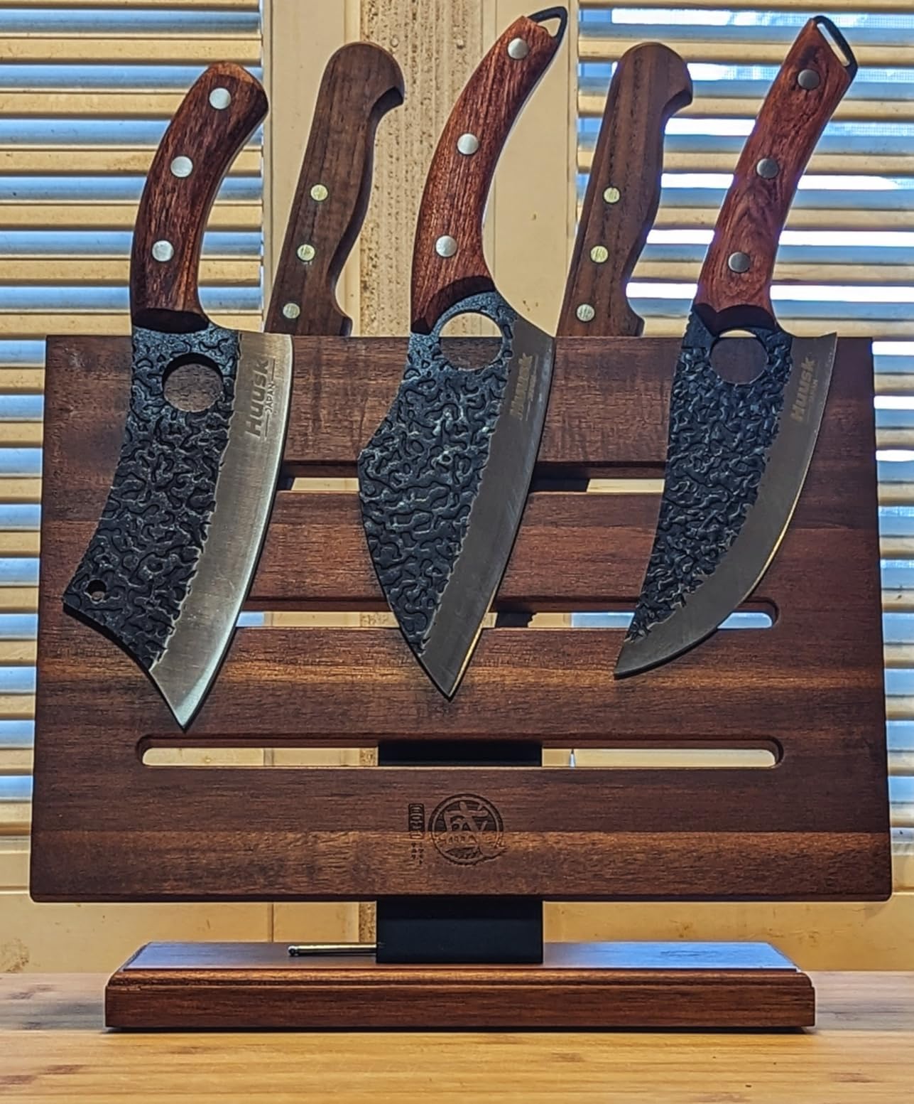 MITSUMOTO SAKARI Japanese Magnetic Knife Holder, 12.5-Inch Acacia Wood Double Sided Knife Block, Heavy Duty Magnet Stand for Chef & Steak Knives customer photo 1