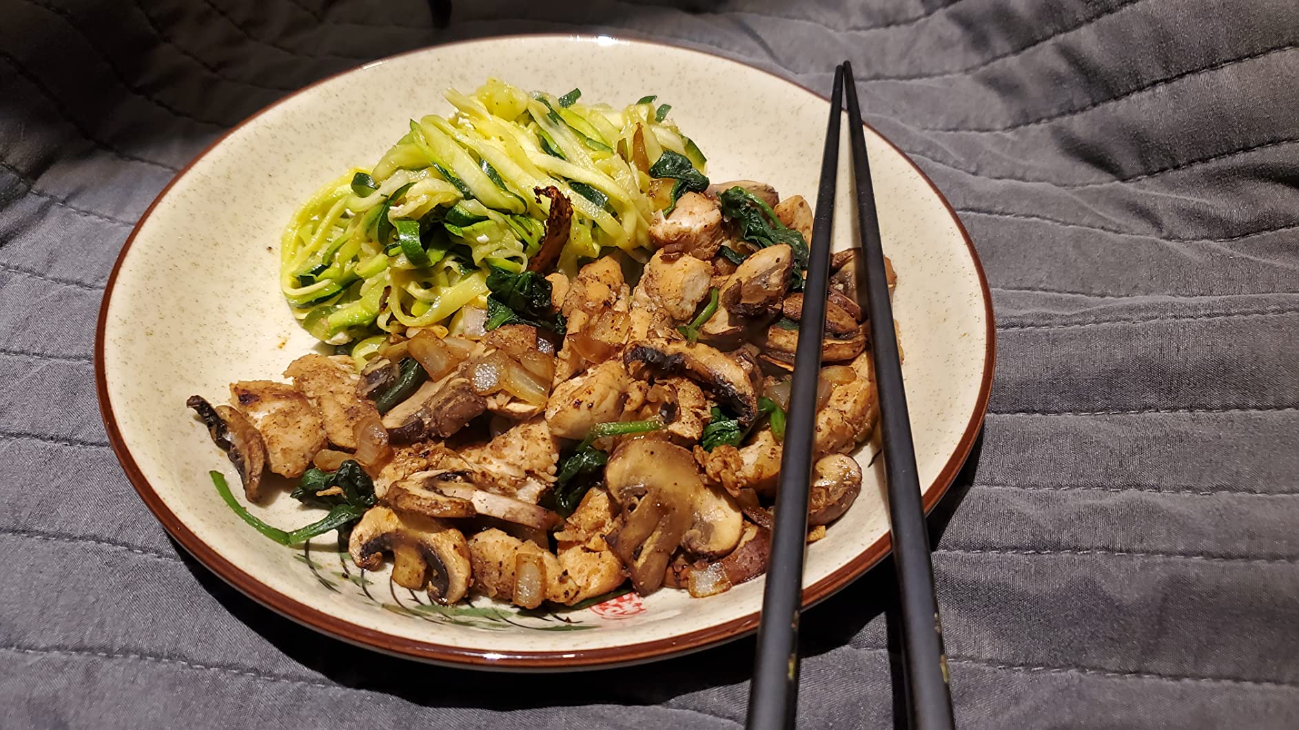 4-Piece Ceramic Dinnerware Set, Plate, Dish, Bowl, Spoon, Japanese Hand-painted Tableware set, A Good Tableware (Yule) customer photo 2