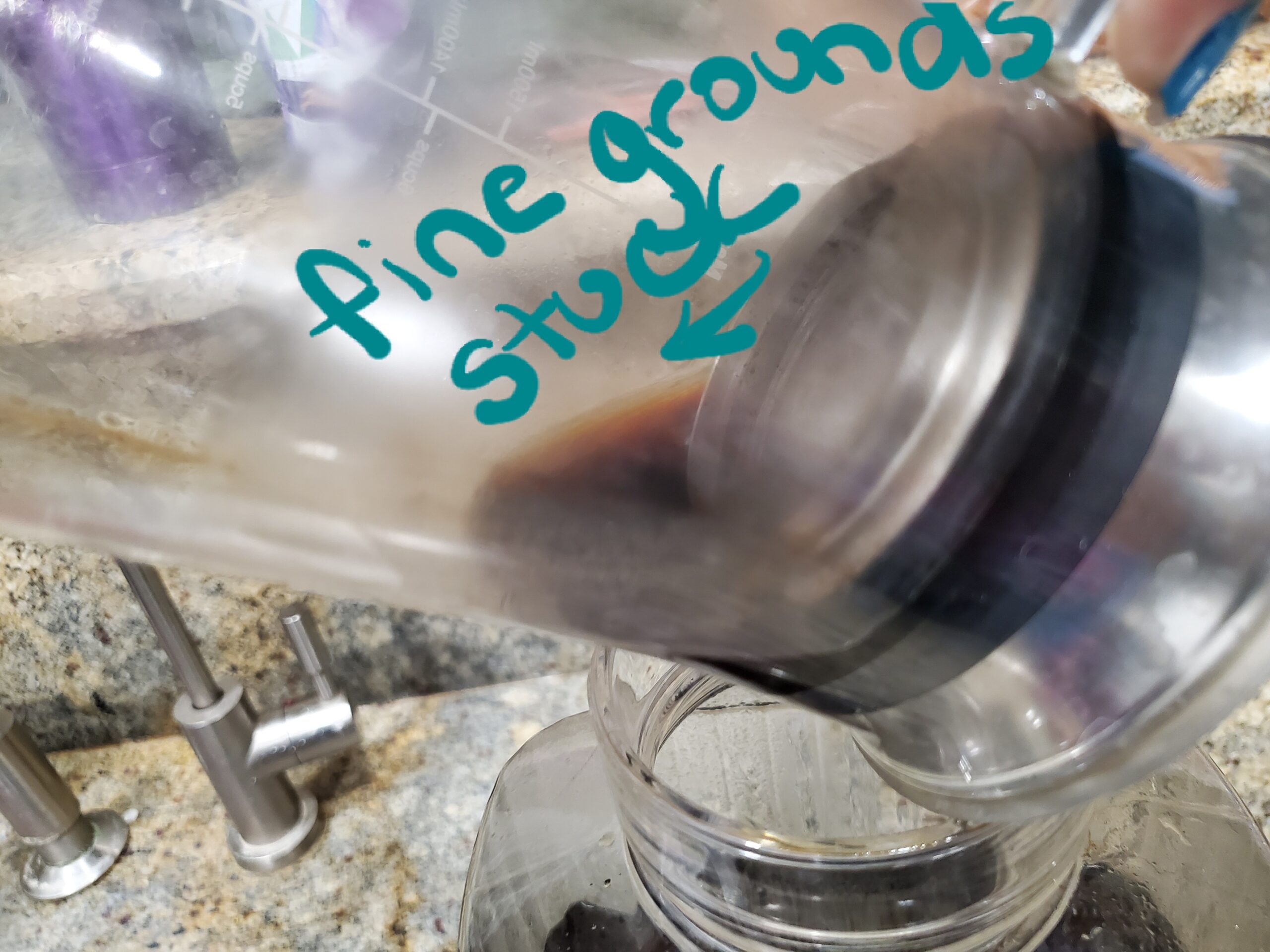 Aquach Cold Brew Coffee Iced Tea Maker & Fruit Pitcher - Large Capacity 51 Ounces - with Durable Glass Carafe/Fine Mesh Steel Infuser/Airtight Lid customer photo 2