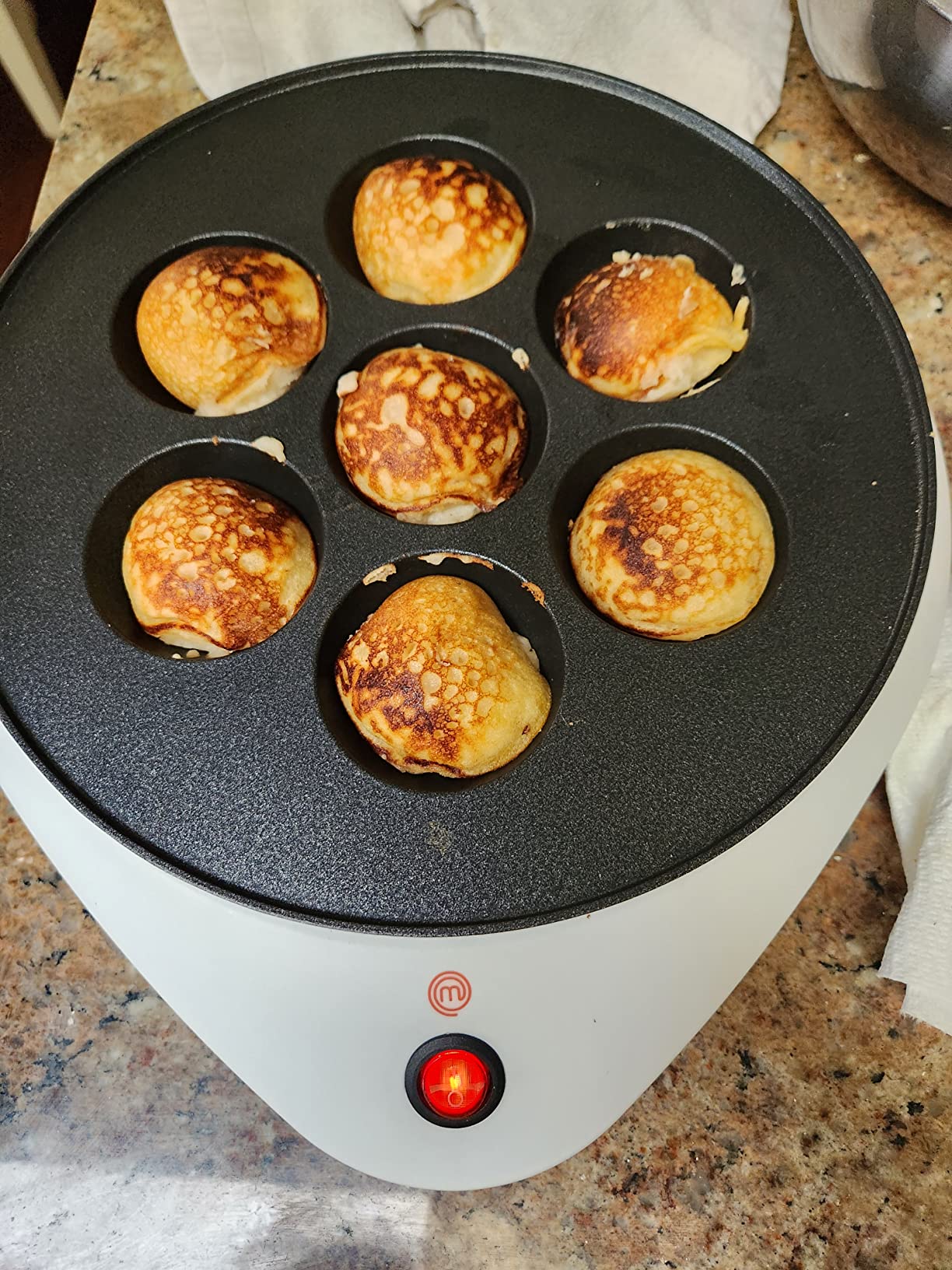 MasterChef Electric Ebelskiver Maker Delicious Homemade Japanese Takoyaki, Donut Holes, Cake Pops, Octopus Balls, Aebleskivers, Danish- Nonstick Easy Clean Appliance, Fun Gift customer photo 2