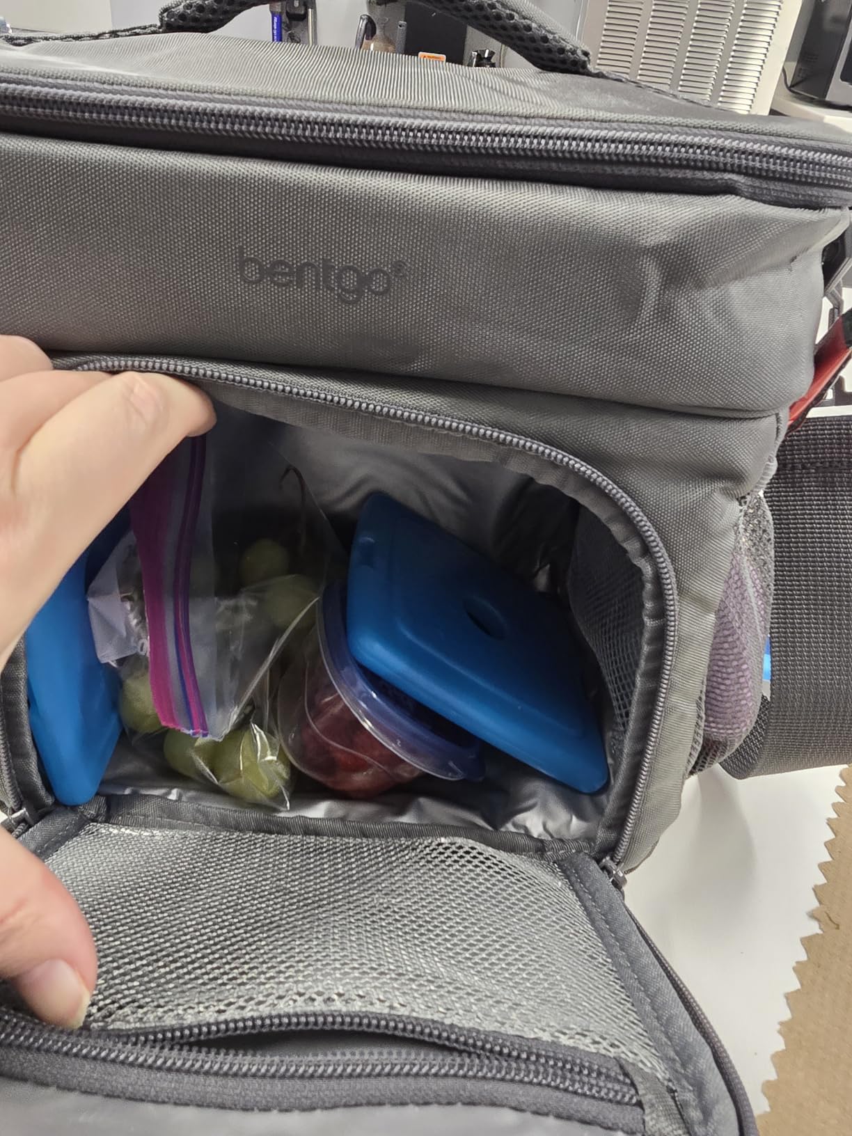 Bentgo Prep Deluxe Insulated Multimeal Bag - Lunch Box Bag, Holds 5 Meals, Premium Insulation up to 8 Hrs, Durable, Water-Resistant - Large Capacity For Adult Meal Prep (Blush) customer photo 1