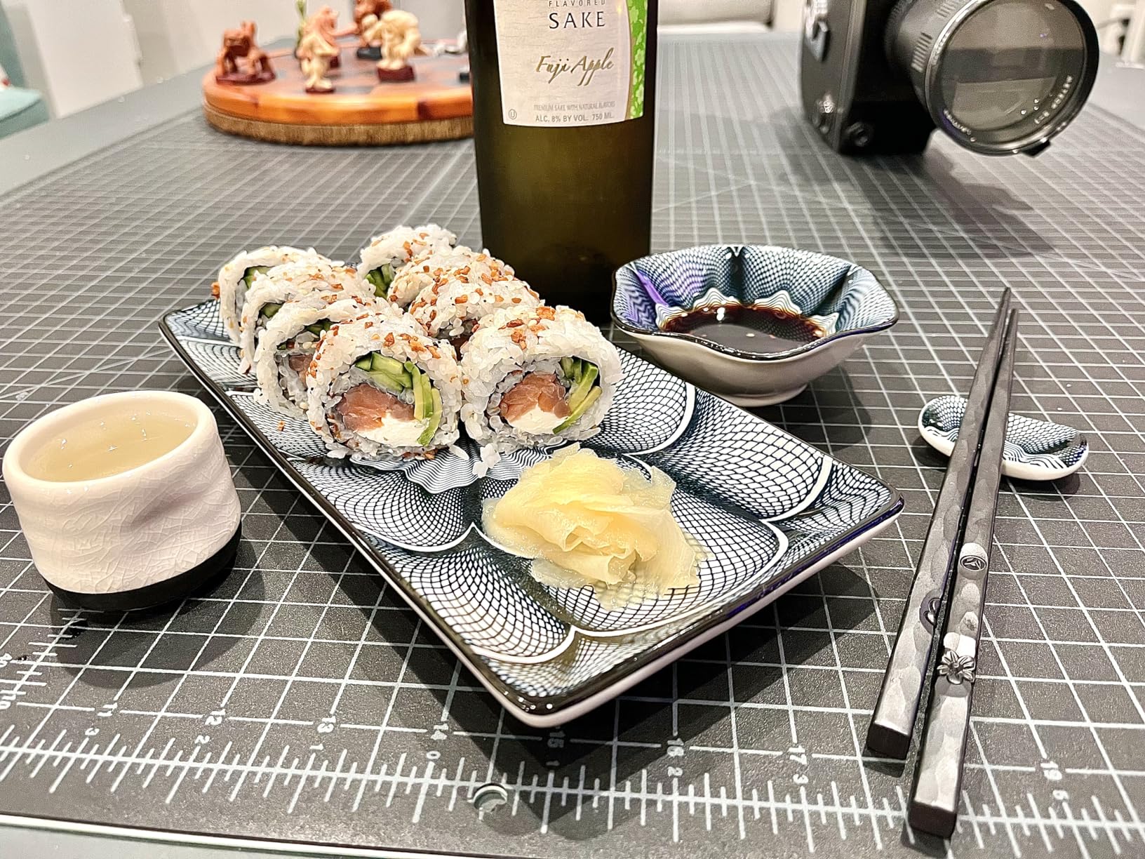 8 Piece Japanese Style Ceramic Sushi Plate Set 10-inch rectangle sushi dishes- 2 Sushi Plates, 2 Sauce Dishes, 2 Pairs of Chopsticks, 2 Chopsticks Holders customer photo 2