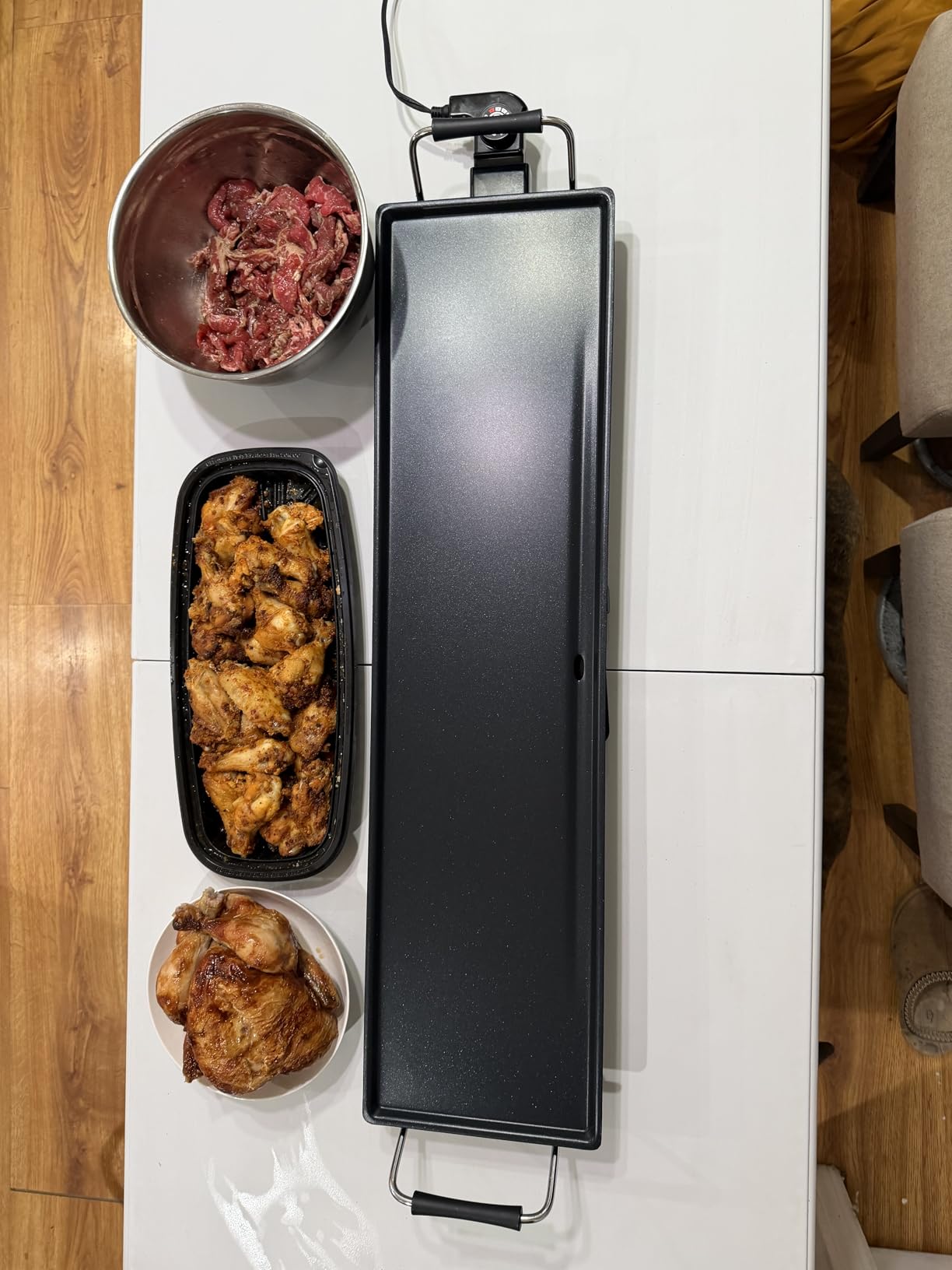 LDAILY Electric Griddle, Nonstick Extra Large Electric Teppanyaki Grill, 35'' Korean BBQ Grill with 5 Temperature, Long Portable Indoor Table Top Barbecue Pan for Party/Home/Camping Cooking, 2000W customer photo 2