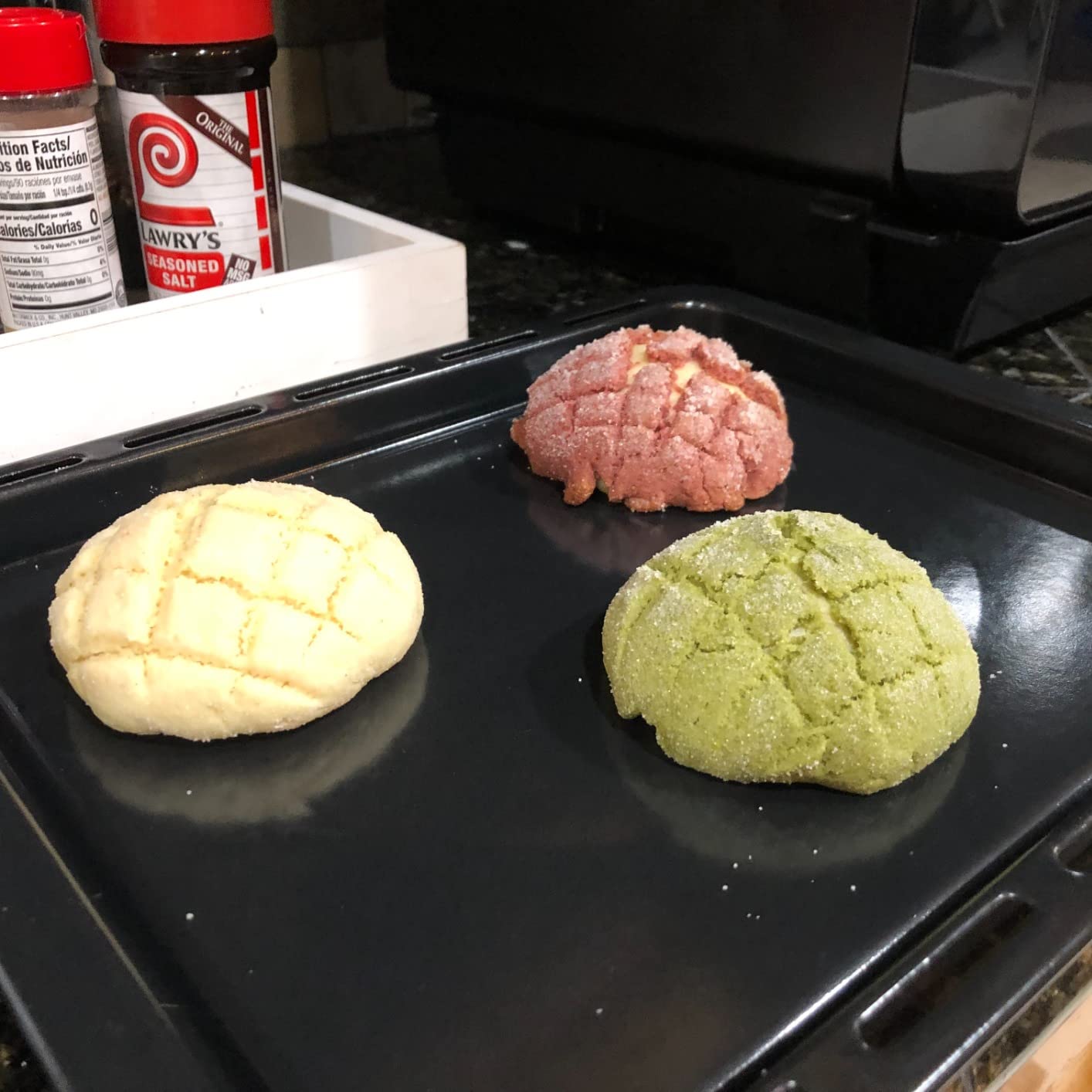 Panasonic HomeChef 7-in-1 Compact Oven with Convection Bake, Airfryer, Steam, Slow Cook, Ferment, 1200 watts, .7 cu ft with Easy Clean Interior - NU-SC180B (Black) customer photo 1