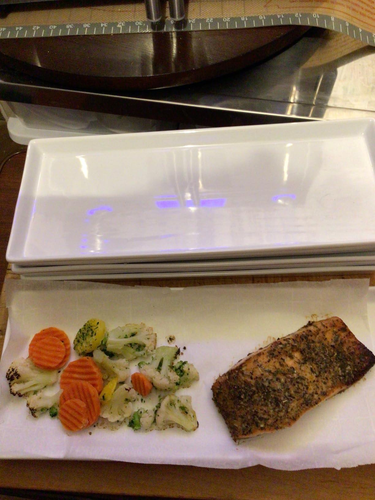 Home Beets Matte Black Ceramic Serving Platters (14 x 6 Inch Rectangle Plates) Serving Dishes for Entertaining, Food, Appetizers, Desserts, Cheese Board, Charcuterie, Sushi - Set of 4 Party Trays customer photo 1