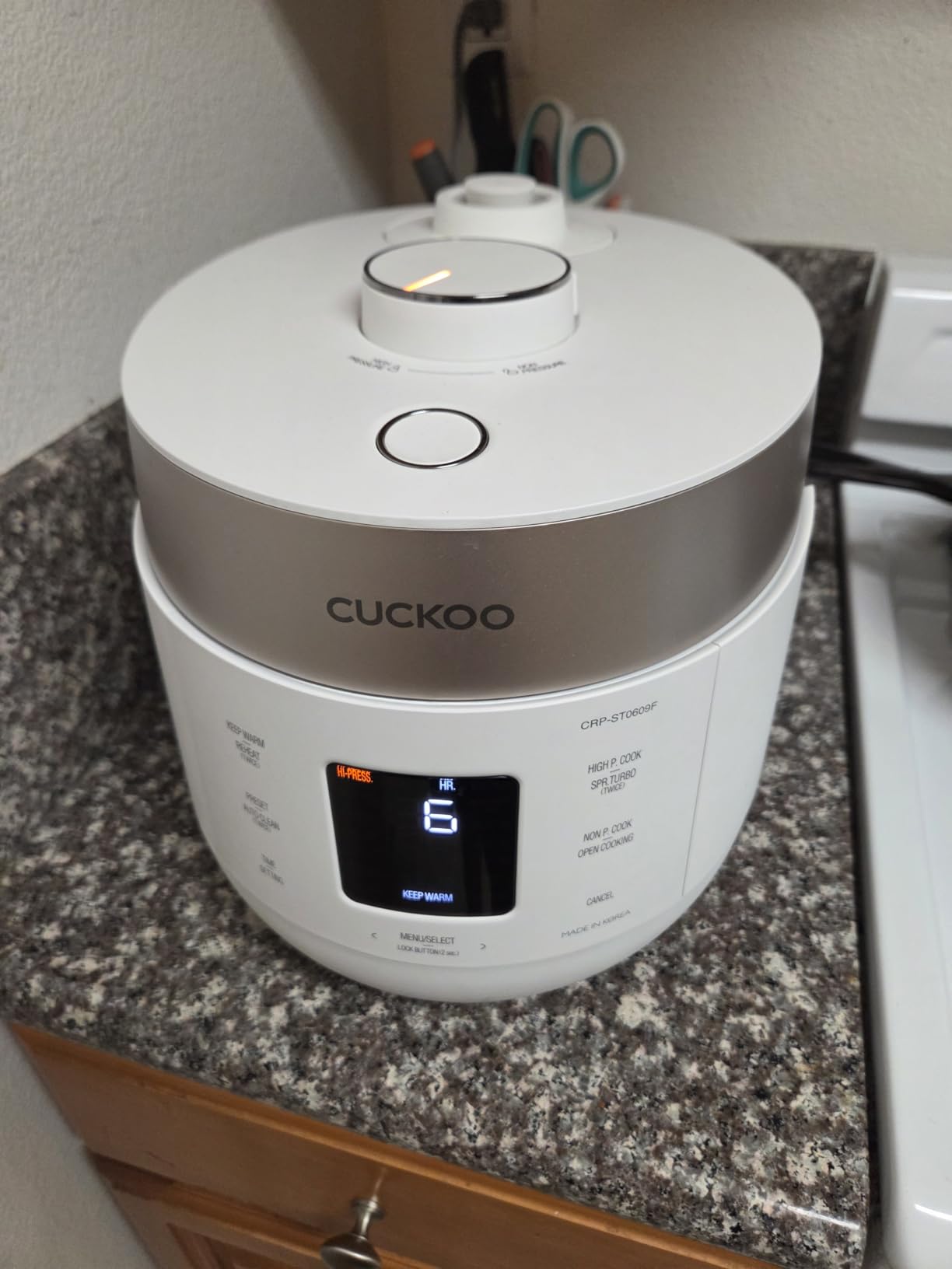 Twin Pressure Rice Cooker 6-Cup Uncooked / 12-Cup Cooked with Nonstick Inner Pot, Versatile Rice Maker & Warmer with 16 Menu Options, Open Cooking Mode, Voice Guide, White (CRP-ST0609FW) customer photo 2