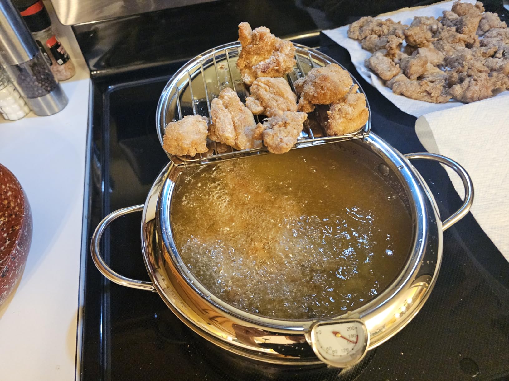 Kerilyn Deep Fryer Pot, 11 Inch/4.2 L Janpanese Style Tempura Frying Pot with Lid, 304 Stainless Steel with Temperature Control and Oil Drip Drainer Rack, for Kitchen French Fries, Chicken etc customer photo 1