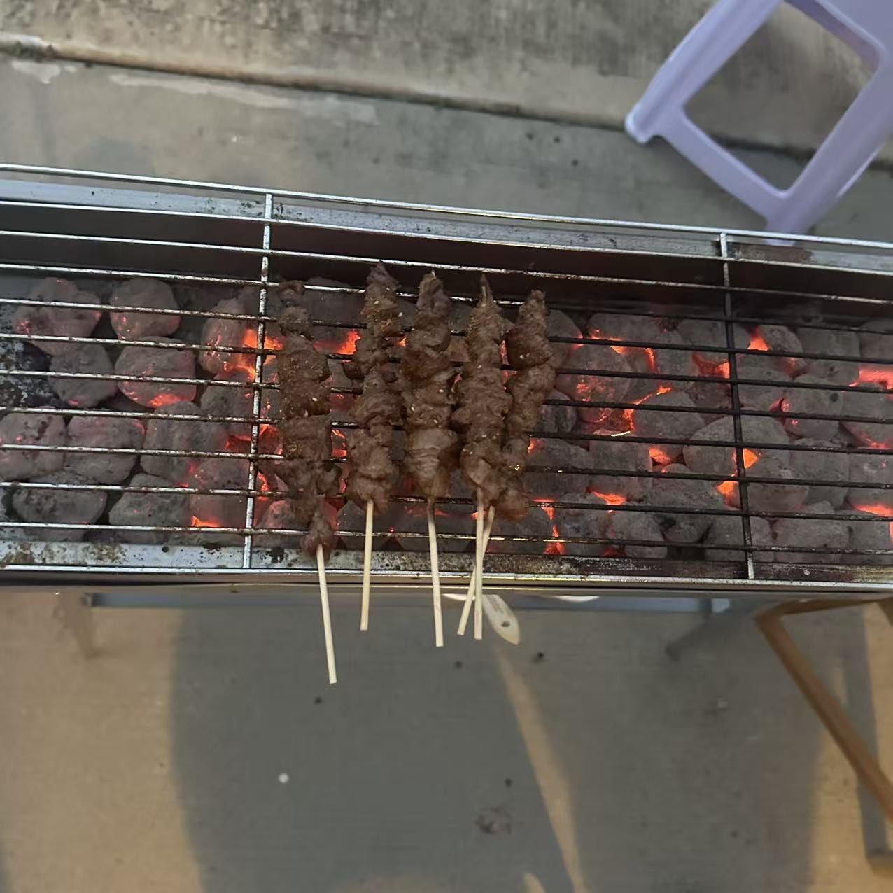 WILLBBQ Charcoal Grills Commercial Quality Portable Hibachi BBQ Lamb Skewer Detachable Camping Barbecue Grill for Backyard Outdoor Cooking Use(31.6x7.1x5.1 inch) customer photo 2