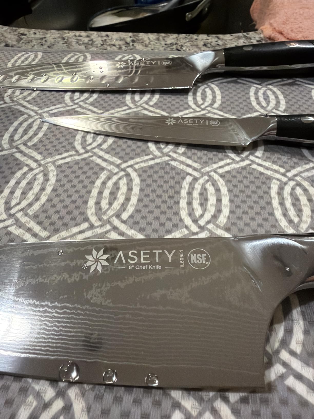 ASETY Damascus Knife Set 3 PCS, Japanese Kitchen Knives with G10 Handle | Ultra-Sharp Professional Chef Knife Set, 67-Layer Damascus Knife with VG10 Steel Core, Full Tang, NSF Food-Safe, Gift Box customer photo 1