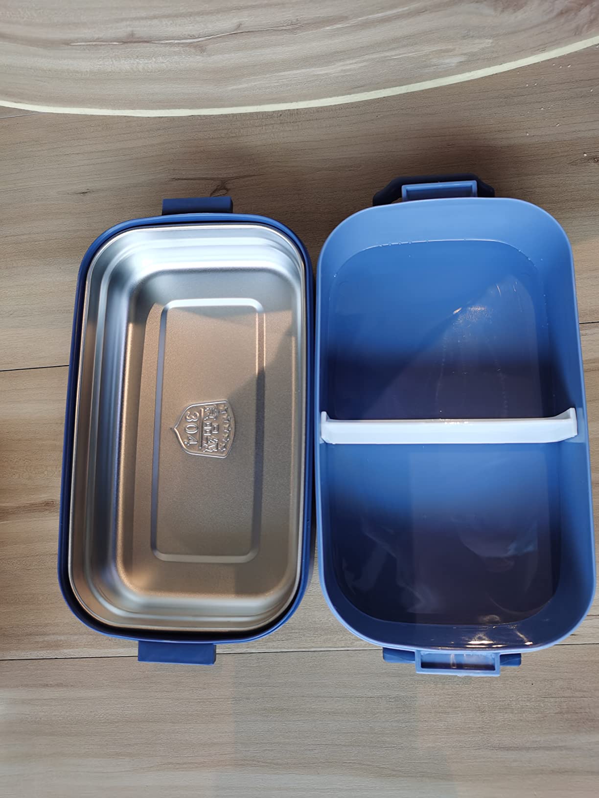 Bento Lunch Box for Kids Women Men, 47oz 2-Compartment Snack Salad Metal Food Prep Pack Container for Lunch, Stainless Steel 2 Layers Stackable Lunch Containers with Lids for Adults and Teens Green customer photo 1