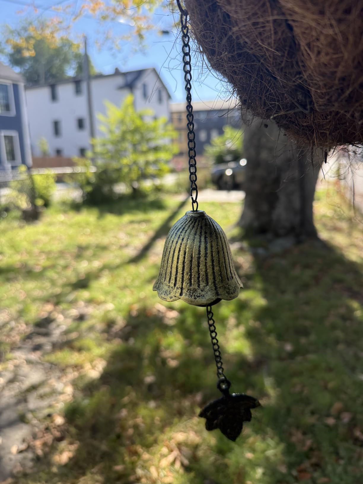 Japanese Traditional Lucky Small Wind Chimes for Outside, Iwachu Cast Iron Bless Temple Wind Bell Memorial and Sympathy Leaf Wind Chimes Outdoor or Indoor for Good Luck Garden, Patio, Balcony customer photo 1