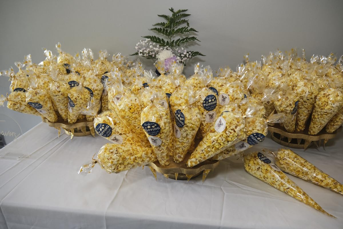 AVLA Ice Cream Cone Holder with 100 Wooden Cones, 36 Holes Waffle Cone Display Stand, Snack Tray for Wedding, Hand Roll Sushi Popcorn Rack for Birthday Party, Buffet, Restaurant, Food Truck customer photo 1