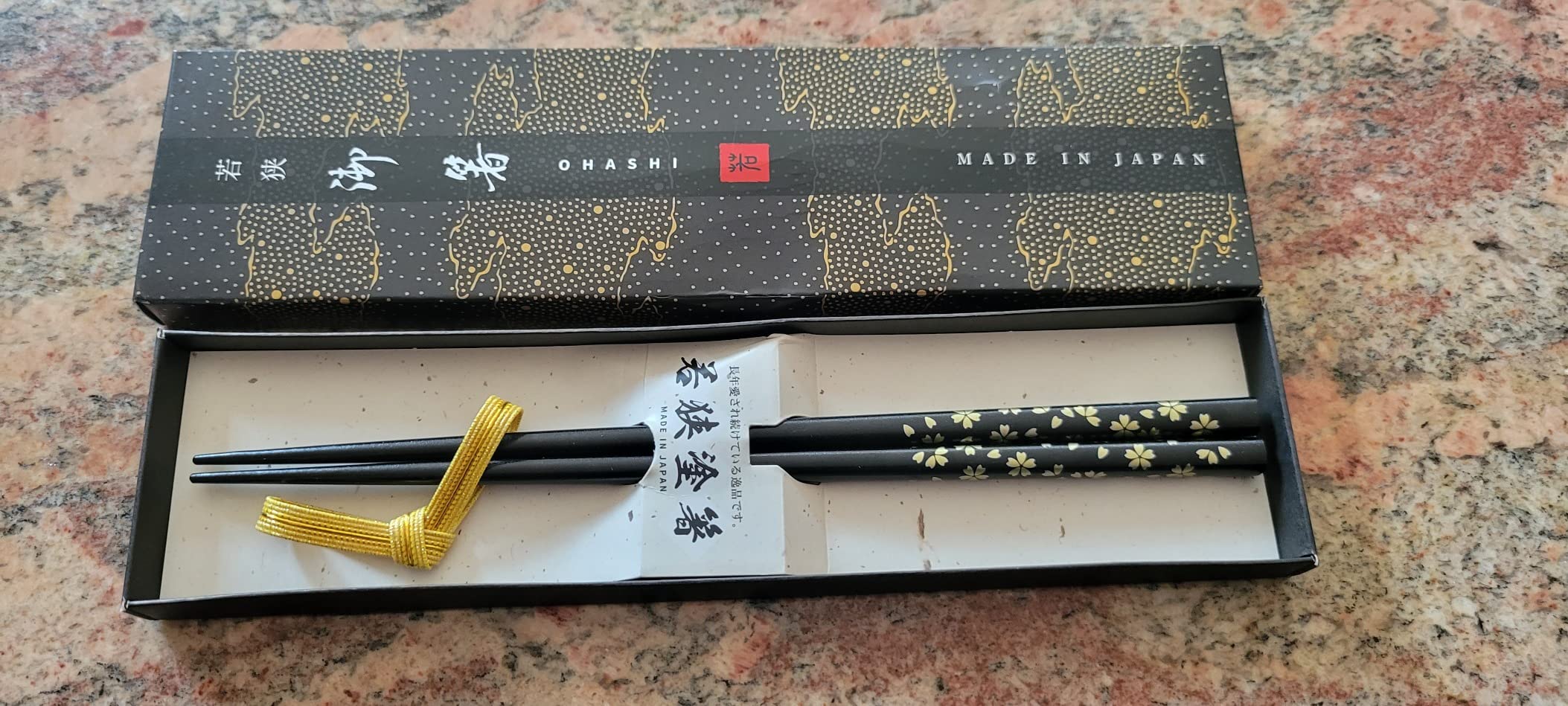 Premium Japanese Chopsticks Reusable [ Made in Japan ] Traditional Lacquer Art Wooden Chopsticks (Black(YM003)) customer photo 1