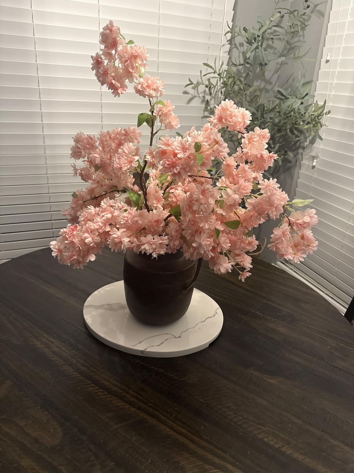 PARTY JOY 6PCS Cherry Blossom Branches, Artificial Fake Flowers Stems Silk Tall Flower Arrangement Cherry Blossom Decor for Home Wedding Centerpieces Decoration(Pink) customer photo 2