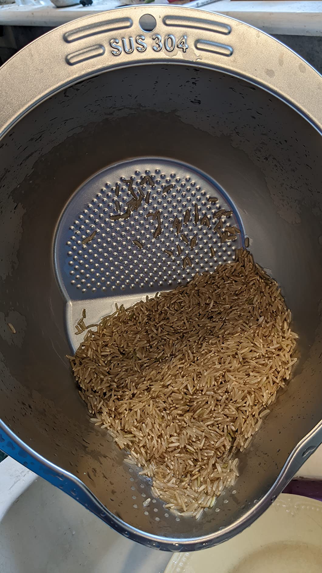 Rice Washer Strainer Bowl - 4-in-1 Washing Bowl for Quinoa, Stainless Steel Rinser With Side Drainers Small Colander for Cleaning Fruits, Vegetables, and Beans - Versatile Kitchen Tool customer photo 2