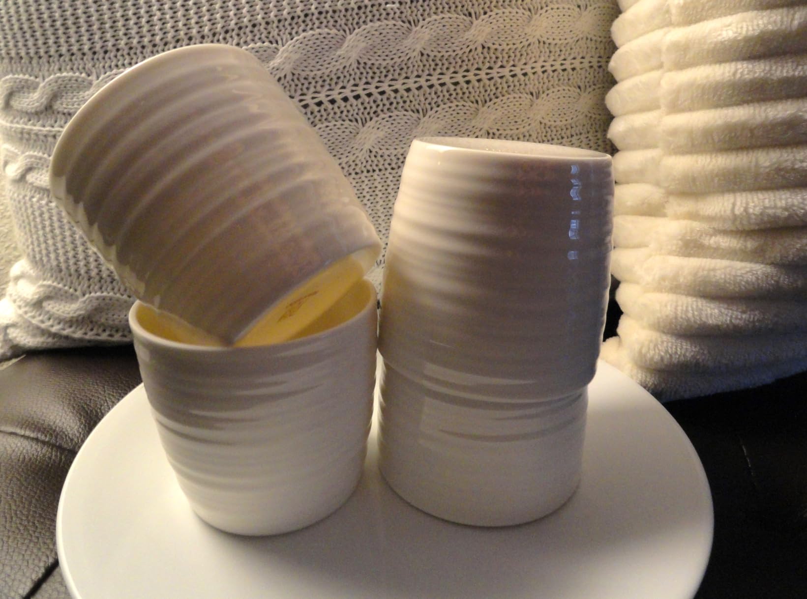 TEANAGOO Japanese Tea Cups Set of 4pcs, 6.9oz/205ml Elegant Ceramic Matcha Cups with Flat Base, Charcoal Black Handleless Coffee Mugs, Microwave & Dishwasher Safe, Beautiful Gift Box customer photo 2