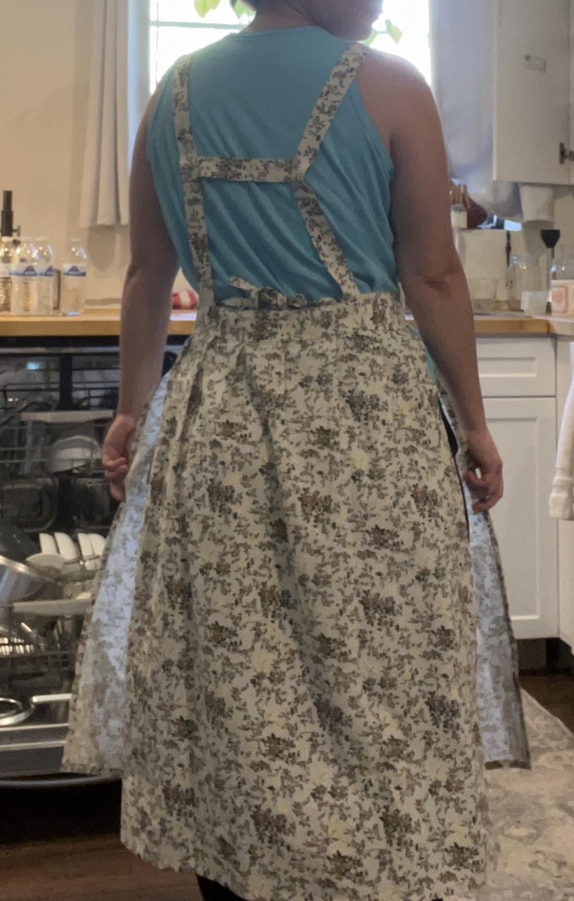 Japanese Cotton Linen Cross Back Apron with Pockets,Fashion Pinafore Dress for Gardening Painting Cleaning Cooking customer photo 1