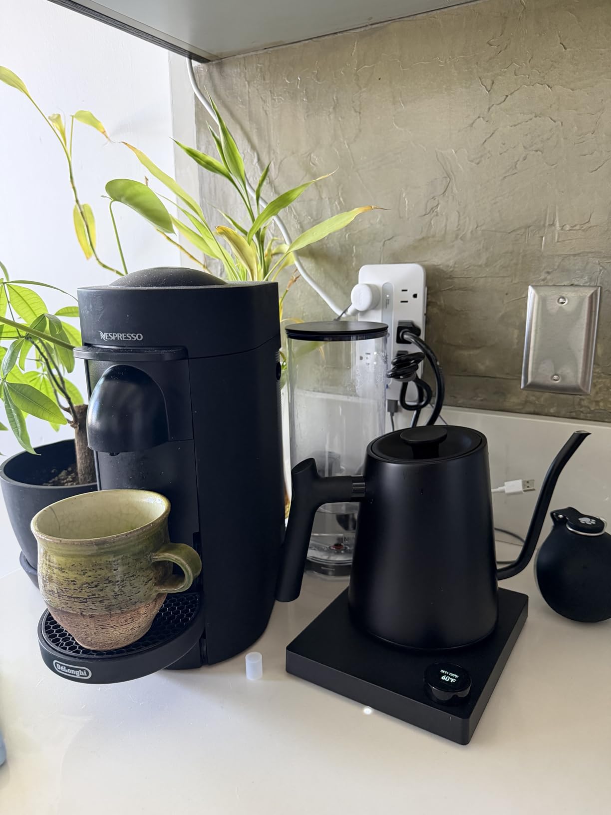 Greater Goods Electric Gooseneck Kettle, 1200W Stainless Steel with Precision Temperature Control, Fast Boil, BPA-Free, Ideal for Pour Over Coffee and Tea, 0.8L (Birch) customer photo 1