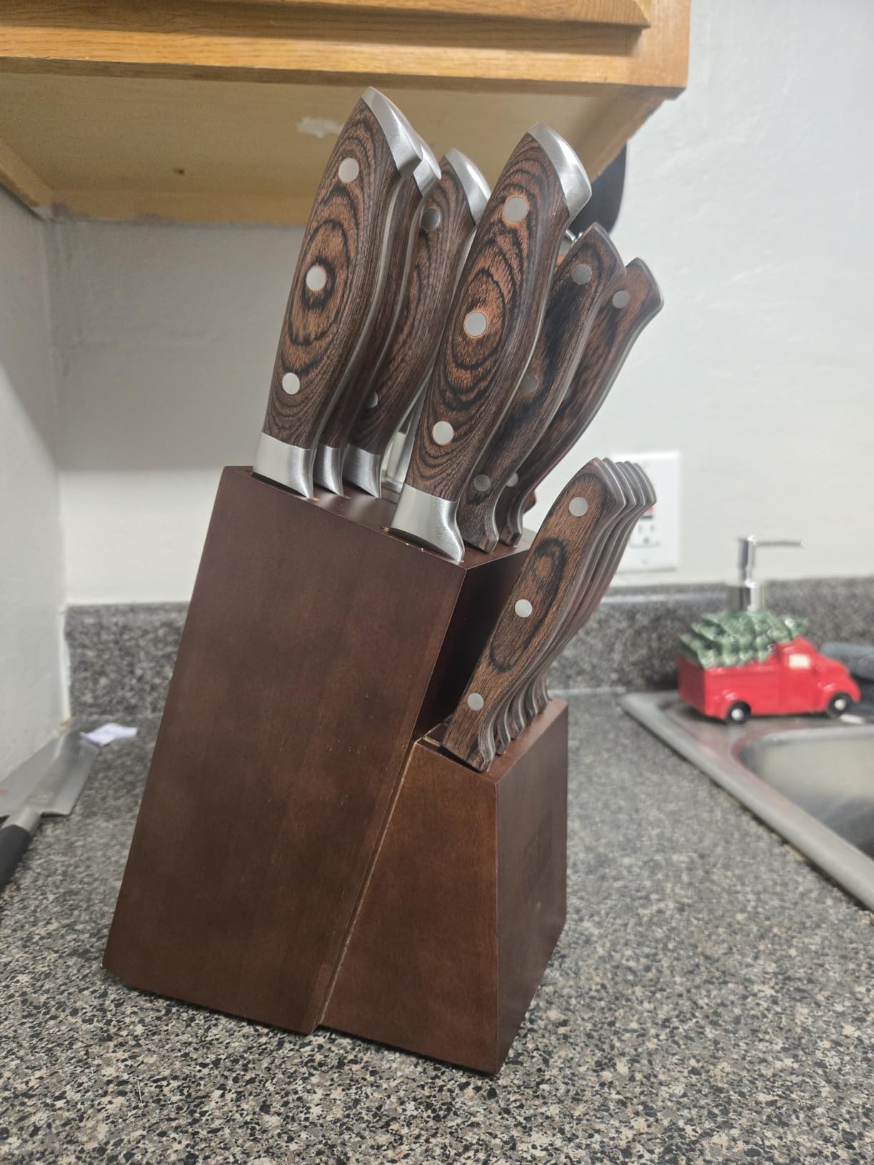 SHAN ZU Knife Set 16 pcs, Japanese Kitchen Knife with Block High Carbon Stainless Steel Ultra Sharp Knife for Kitchen, Professional Chef Knife Set with Sharpener customer photo 2