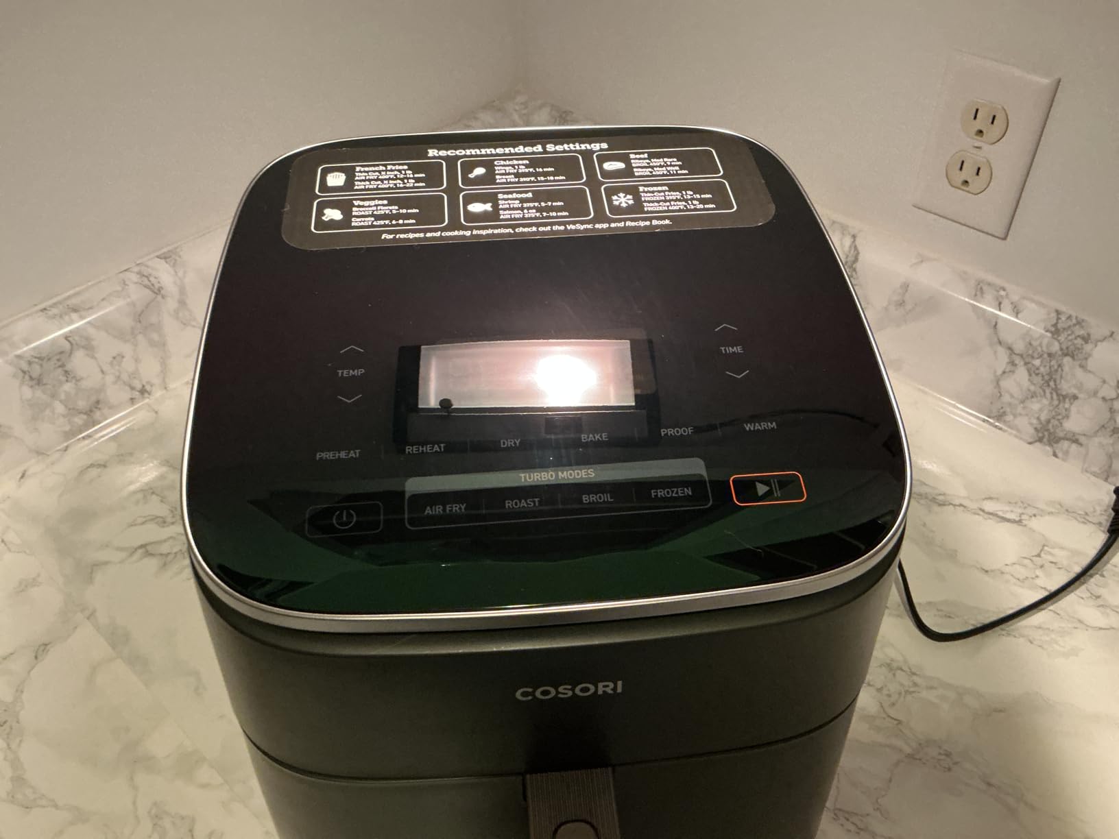 Cosori 9-in-1 TurboBlaze Air Fryer 6 Qt, PFAS-Free Ceramic Coating, 90°-450°F, Precise Heating for Even Results, Air Fry, Roast, Bake, Broil, Dry, Frozen, Proof, Reheat, Keep Warm, 120V, Dark Gray customer photo 2