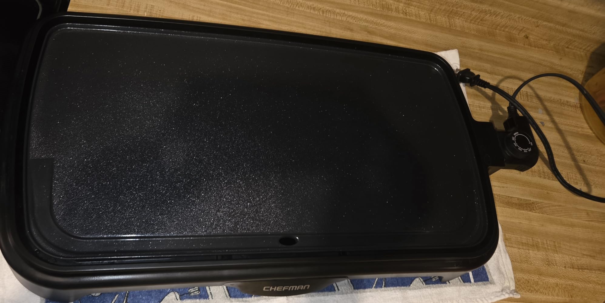 Chefman XL Electric Griddle with Removable Temperature Control, Immersible Flat Top Grill, Burger, Eggs, Pancake Griddle, Nonstick Extra Large Cooking Surface, Slide Out Drip Tray, 10 x 20 Inch customer photo 2