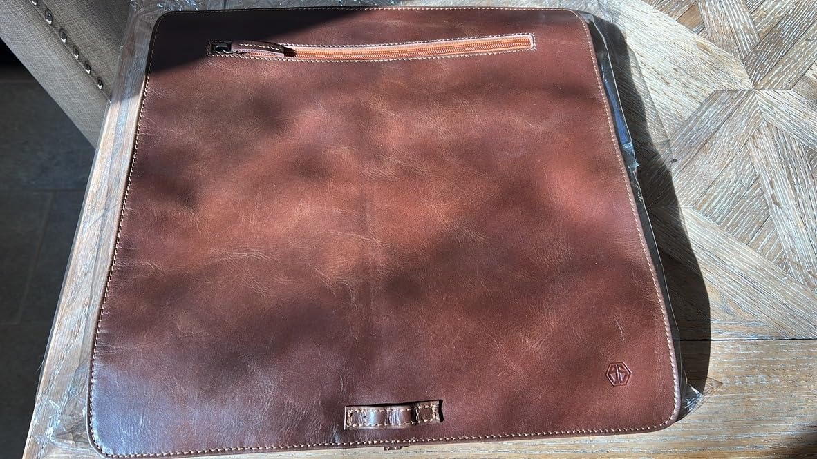 Angus Stoke premium leather Knife Roll Bag - Storage and Protection for Chef Knives, 7 Slots and 1 Zipper Pocket, genuine Buffalo Leather Case Nils (Mahogany) customer photo 1