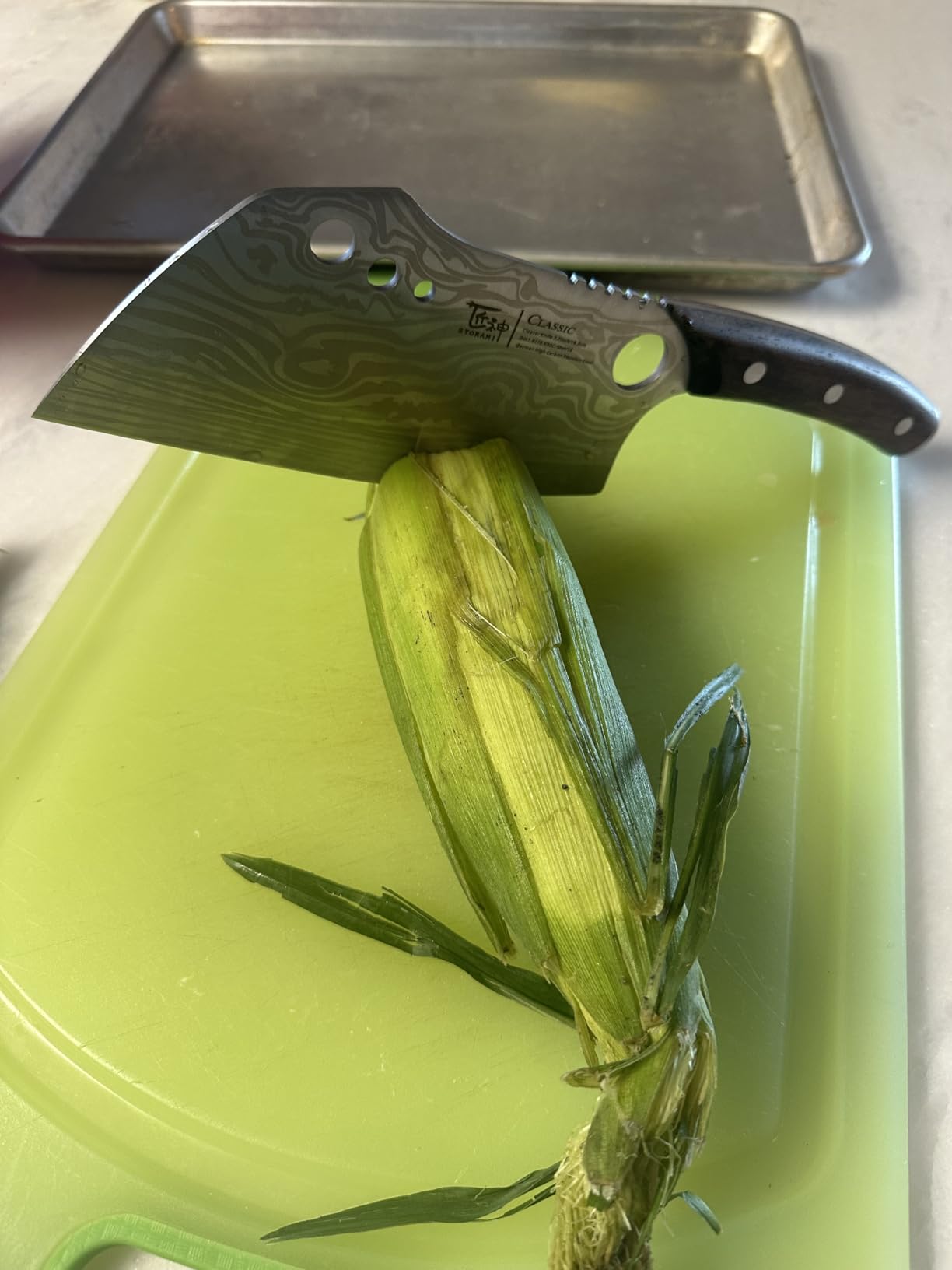 SYOKAMI Meat Cleaver Chef Knife with Sheath, 7.7 Inch Butcher Knife with Herb Stripper, Chopping Knife Heavy Duty Bone Cutting, Damascus Pattern Full Tang Wood Handle, Birthday Gift for Men customer photo 1