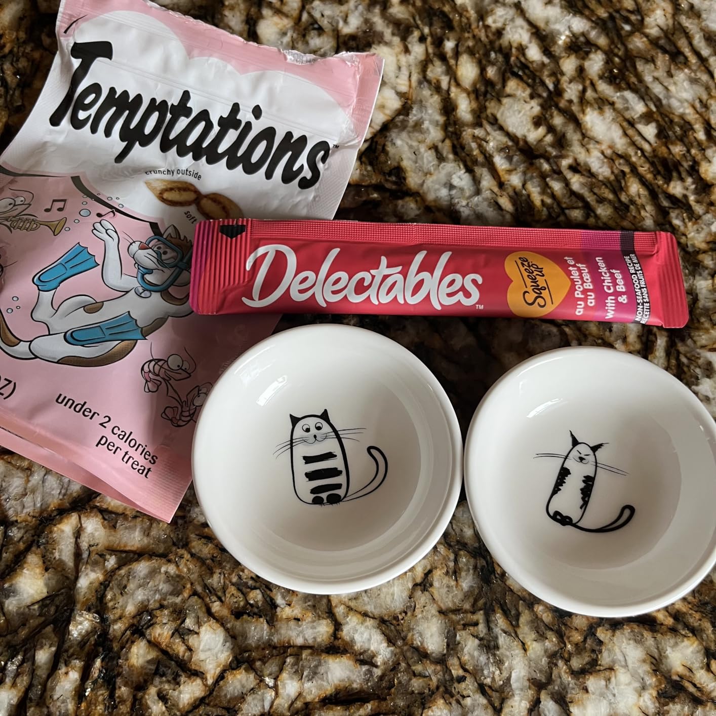 4 Pcs 4 Inches Cute Cat Soy Sauce Dish, Ceramic Cat Bowls, Japanese Cat Plates, Dipping Bowls, Snack Dish, Small Ceramic Saucers Plates, Sushi Plate Set, Mini Bowls for Sides Dish (4 Inch) customer photo 2