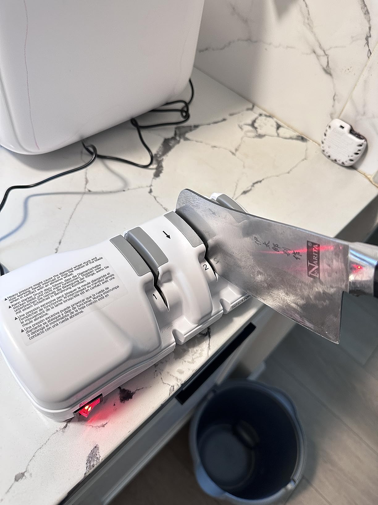 SHARPAL 198H Electric Knife Sharpener, Premium Durable Monocrystalline Diamond Wheels, Professional Knife Sharpening for All Knives-Japanese, Chef's, and Pocket Knives, Mothers day gifts customer photo 2