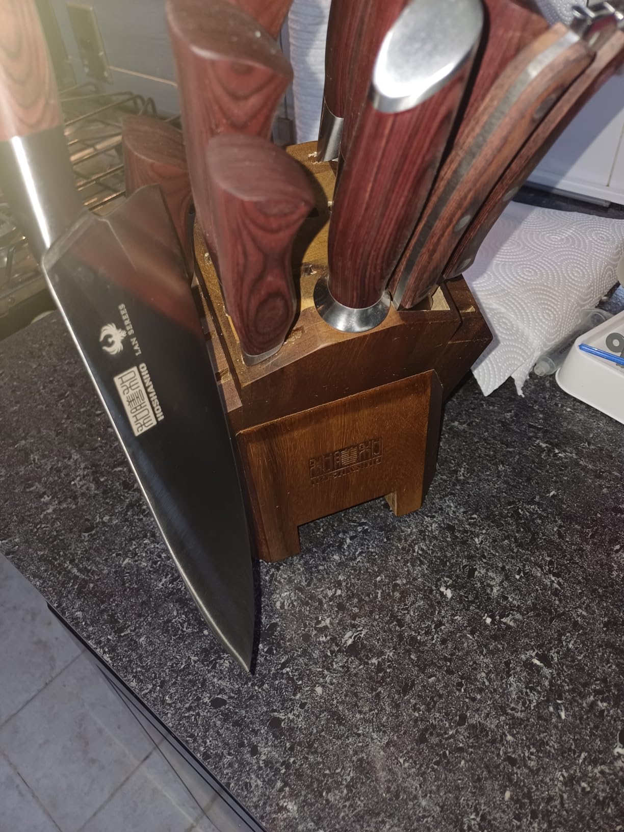 HOSHANHO Kitchen Knife Set with Block 18-Piece, Super Sharp High Carbon Stainless Steel Chef Knife Set, Professional Cutlery Knife Set with Sharpener customer photo 2