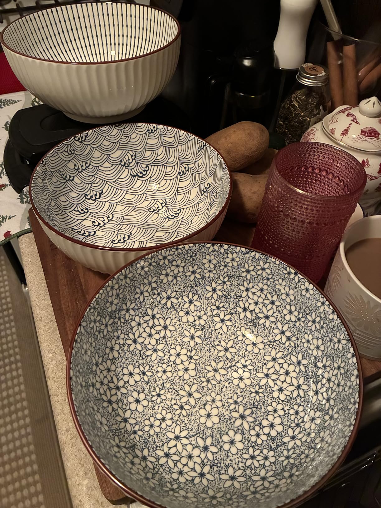 QINLANG 60 oz Large Soup Bowl, Pho Bowls, Japanese Ramen Bowls Set of 3, 8 in Blue and White Porcelain Big Bowls customer photo 1