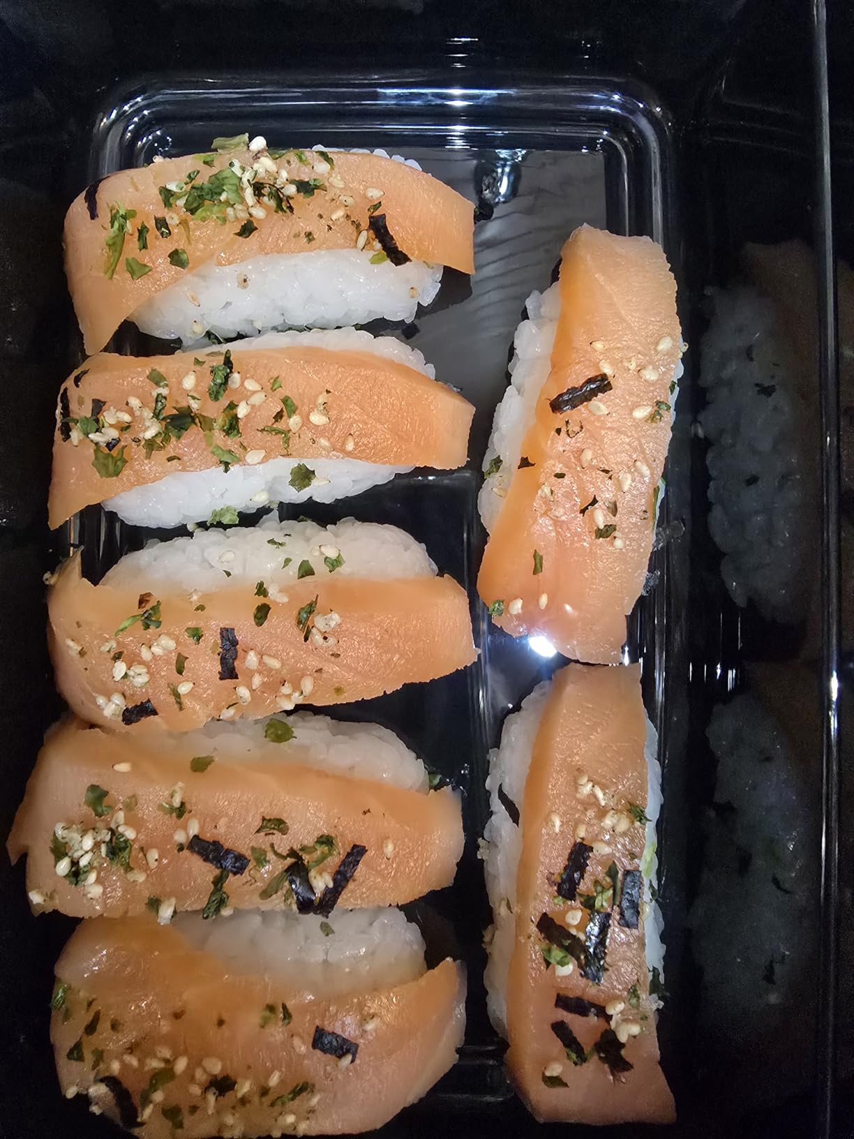 CraftZee All-Inclusive 𝗣𝗥𝗘𝗠𝗜𝗨𝗠 Sushi Making Kit for Beginners & Professionals - Sushi Maker with Rice Cooker, Reusable Chopsticks, Bazooka, Sushi Roller, Book - Sushi Kit for Family BPA-Free customer photo 1