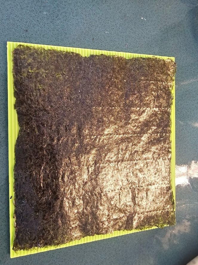 Choxila Sushi Making Kit, Silicone Sushi Mat, Includes 1 Mat, 2 Chopsticks, 1 Spreader, Japanese Style, Smooth Finish, Reusable, Dishwasher Safe customer photo 1