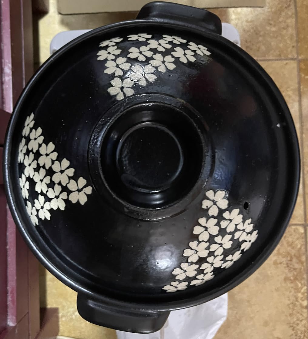 Banko-yaki Donabe Clay Pot - Authentic Japanese Earthenware with Cherry Blossom Design - Ideal for Cold Season Cooking - Made in Japan (Cherry Blossom, 1-2 people) customer photo 2