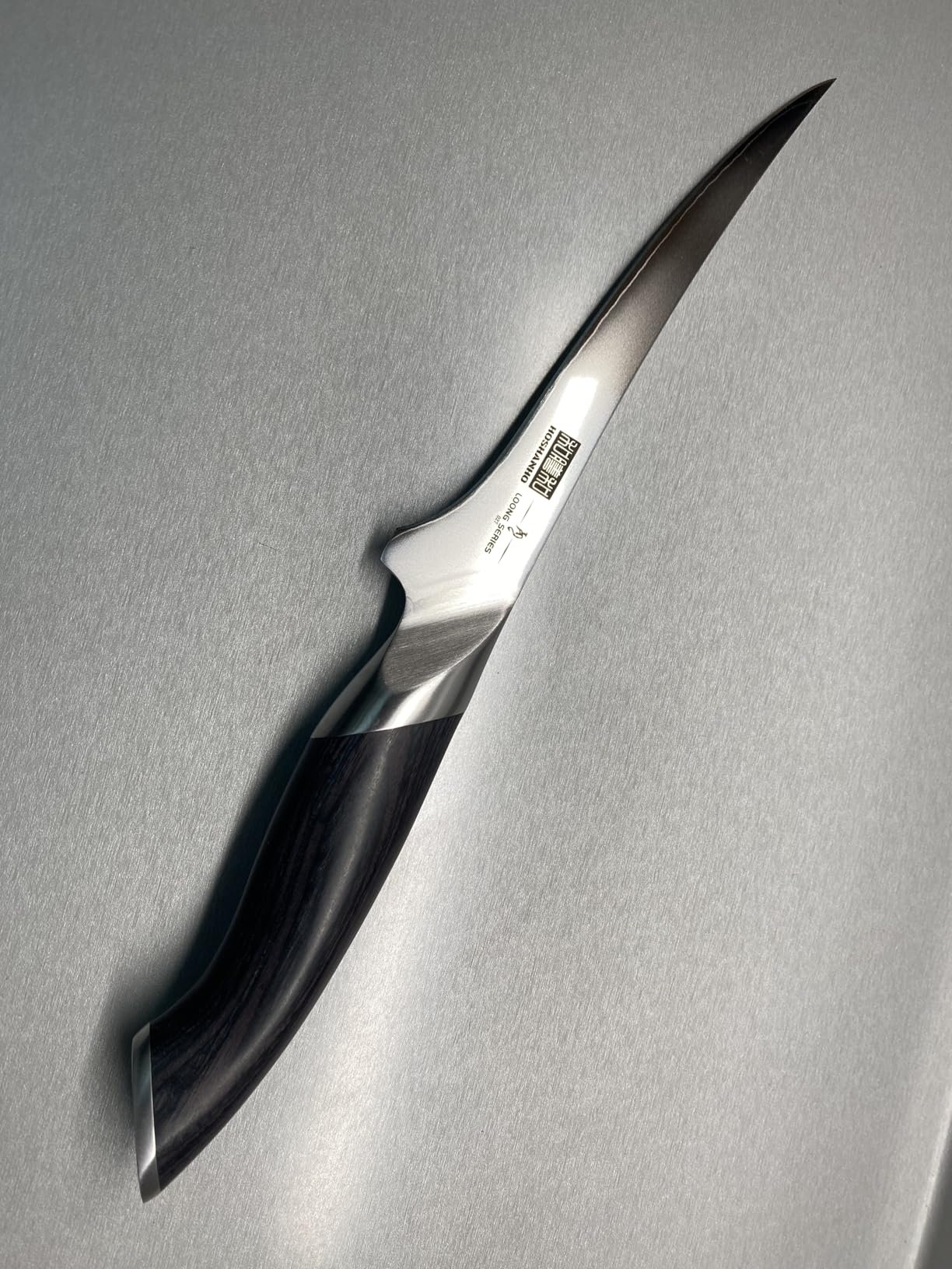 HOSHANHO Fillet Knife 7 Inch, Super Sharp Boning Knife in High Carbon Stainless Steel, Professional Japanese Fish Knives for Meat Poultry Cutting customer photo 1