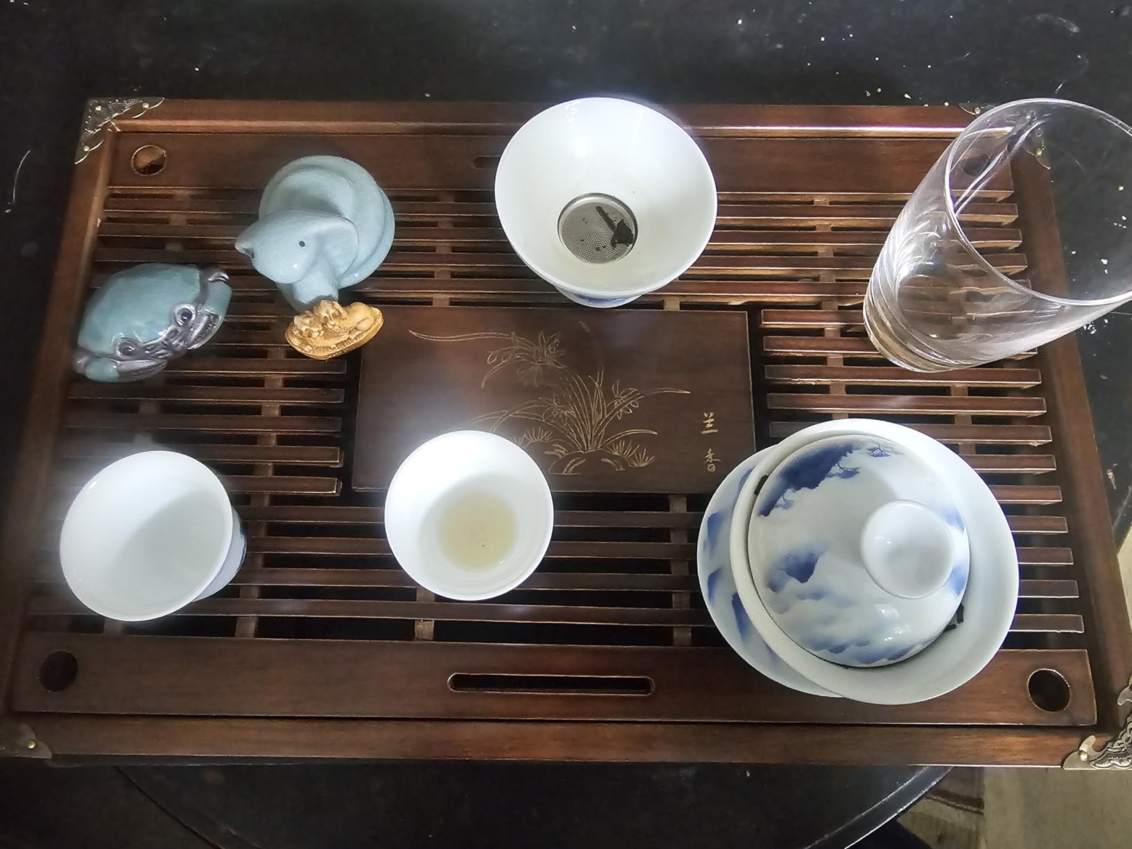 Eorbow Wooden Tea Tray, 17 Inch Chinese Kung Fu Tea Tray, Gongfu Tea Table with Water Storage Box, Household Filter Tea Serving Tray Gift Set for Home, Office, Bar customer photo 2