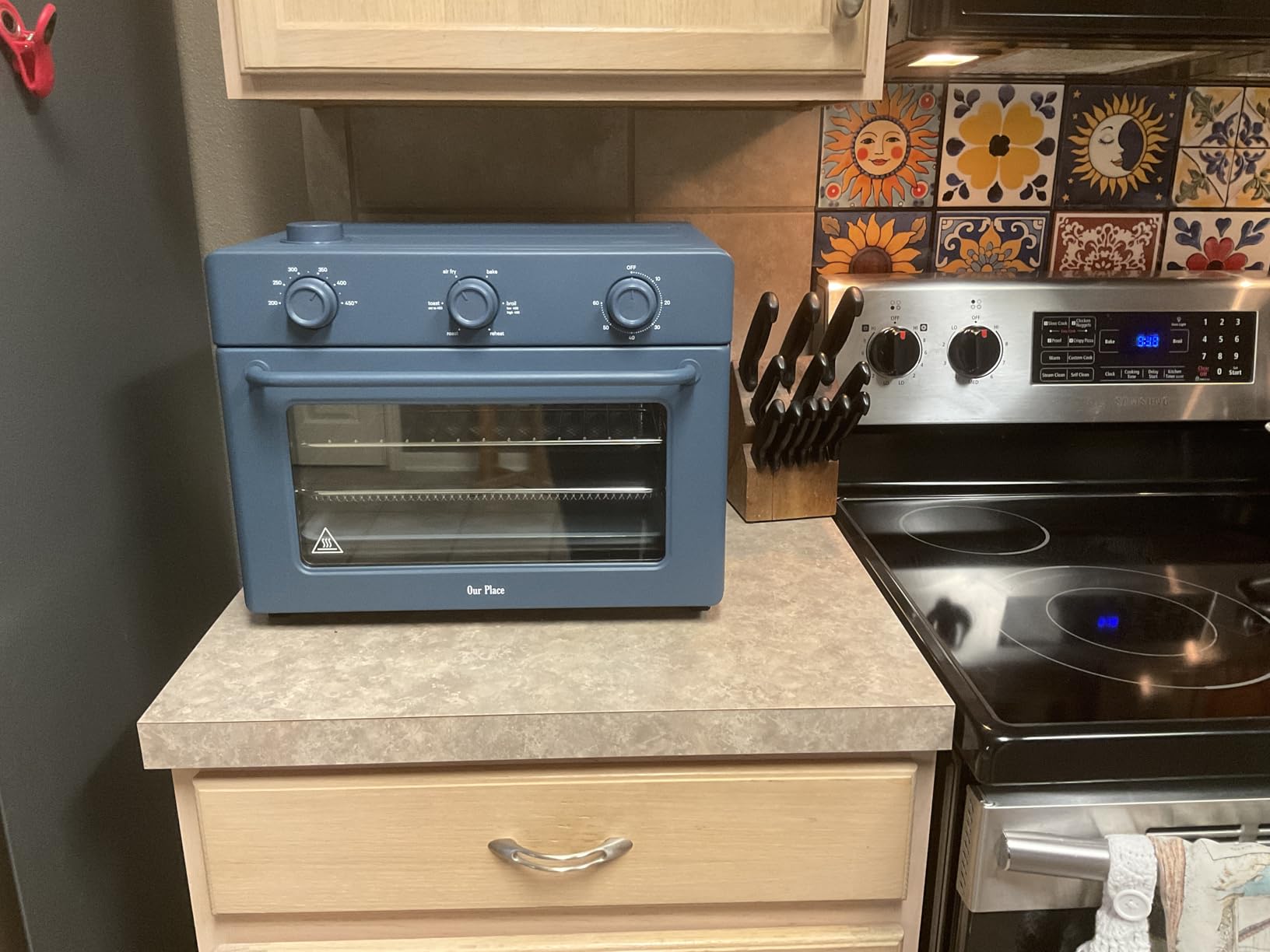 Our Place Wonder Oven | 6-in-1 Stainless Steel Air Fryer Toaster Oven Combo with Basket, Rack, Pan & Tray | Compact 13 QT Countertop Capacity - Toast, Roast, Bake, Reheat, Broil & Steam customer photo 1