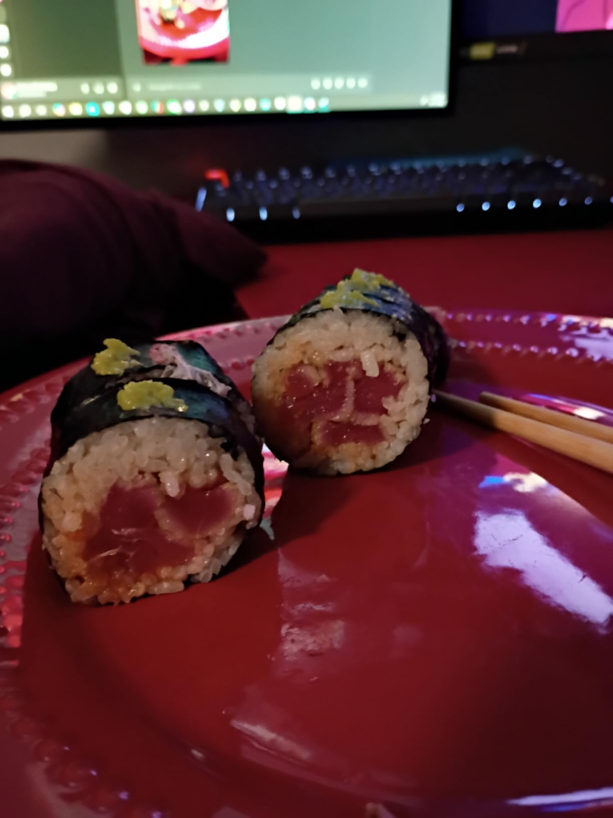 SmileTools Sushi Making Kit, 28 in 1 Sushi Roller Kit with Bamboo Mats, Sushi Bazooka, Nigiri Gunkan Sushi Mold, Musubi Maker, Rice Ball Mold & More customer photo 2