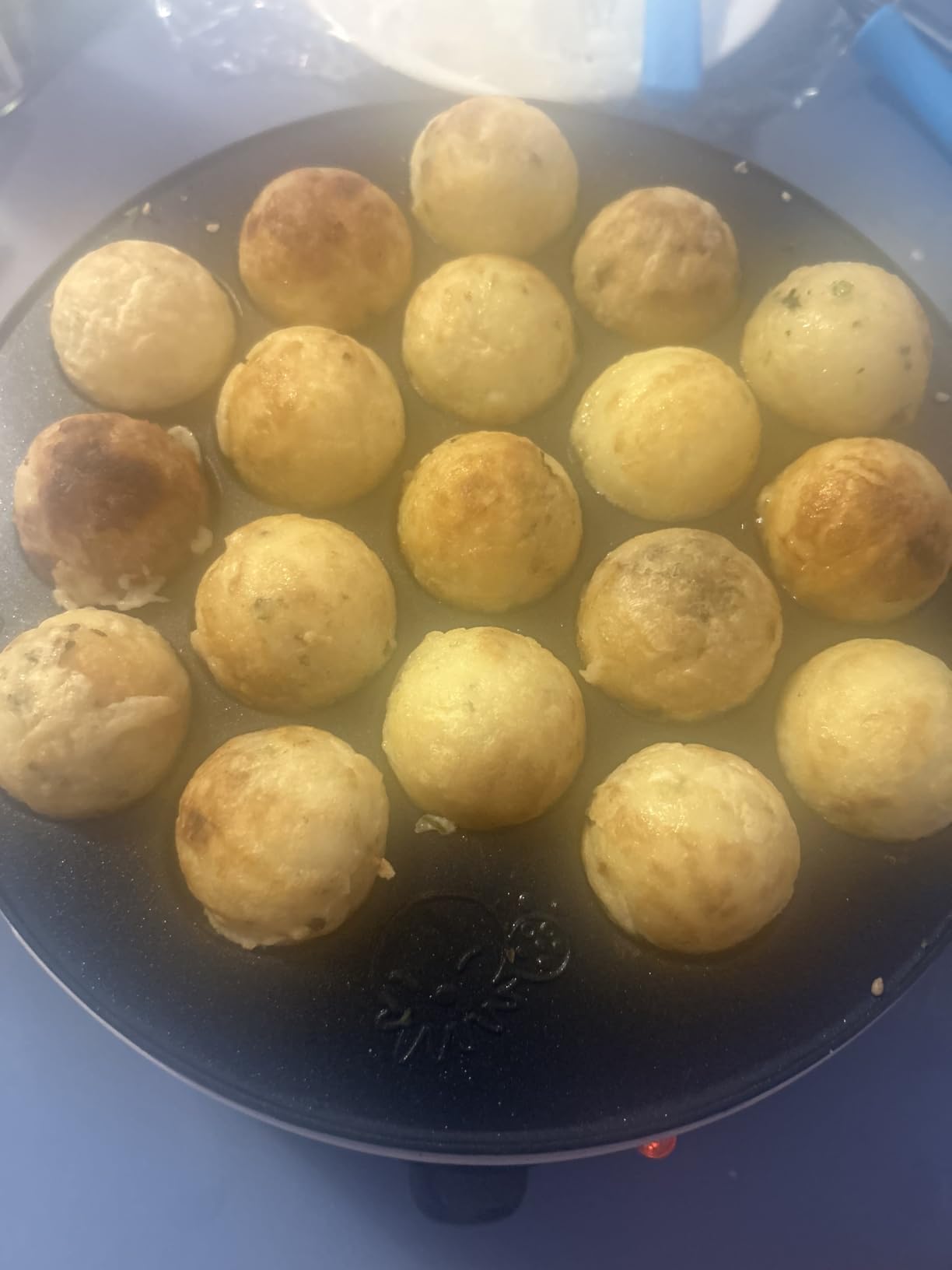 Takoyaki Maker Machine by StarBlue with FREE Takoyaki Picks - Temperature Control 18 Holes Electric Japanese Octopus Balls Pan customer photo 1