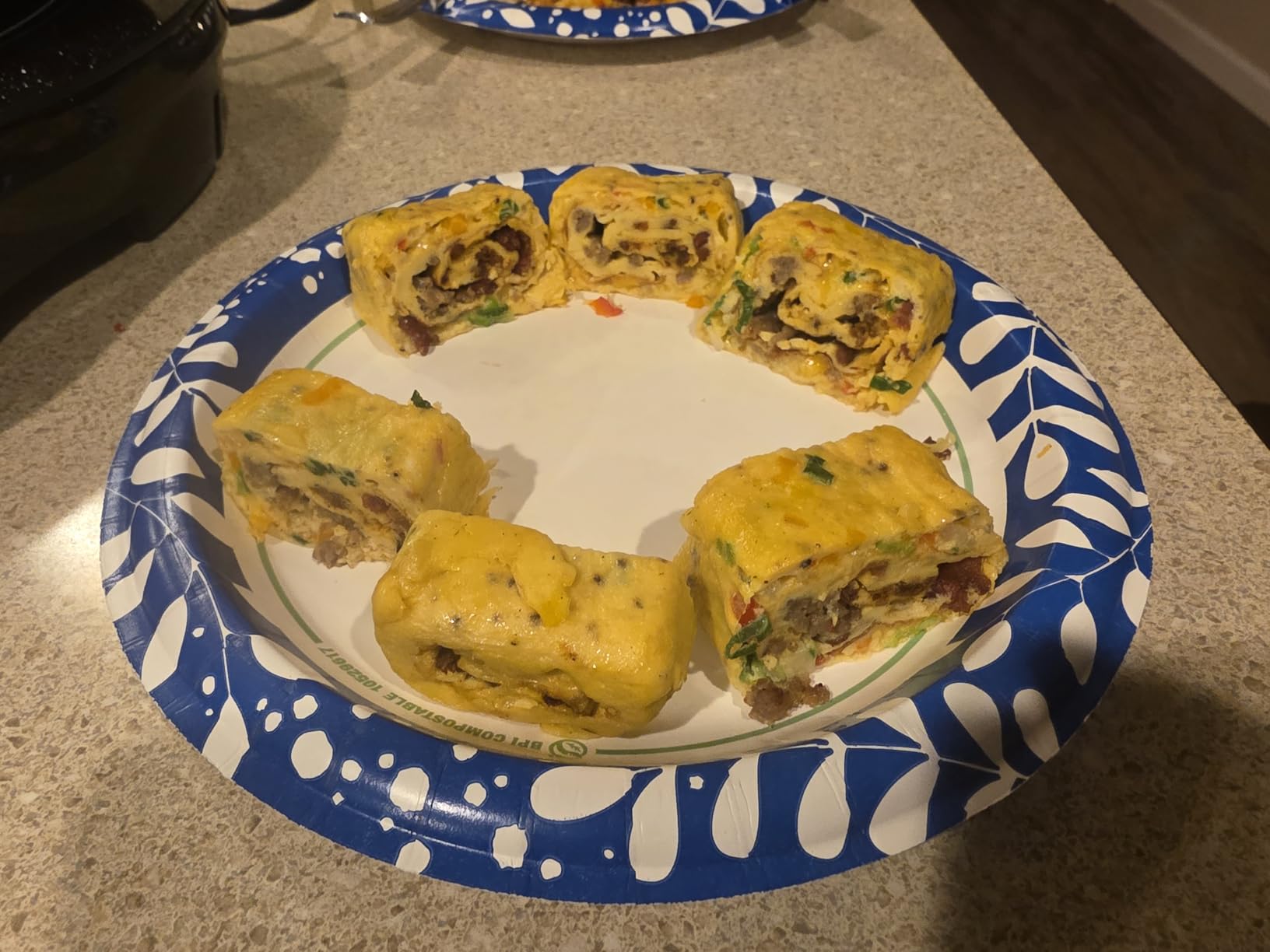 Tamagoyaki Pan with Lid, Japanese Cookware, Egg Pan, Rectangle Frying Pan, Kitchen Accessories, Square Pan, Omelette Maker Nonstick (With Glass Lid) customer photo 1