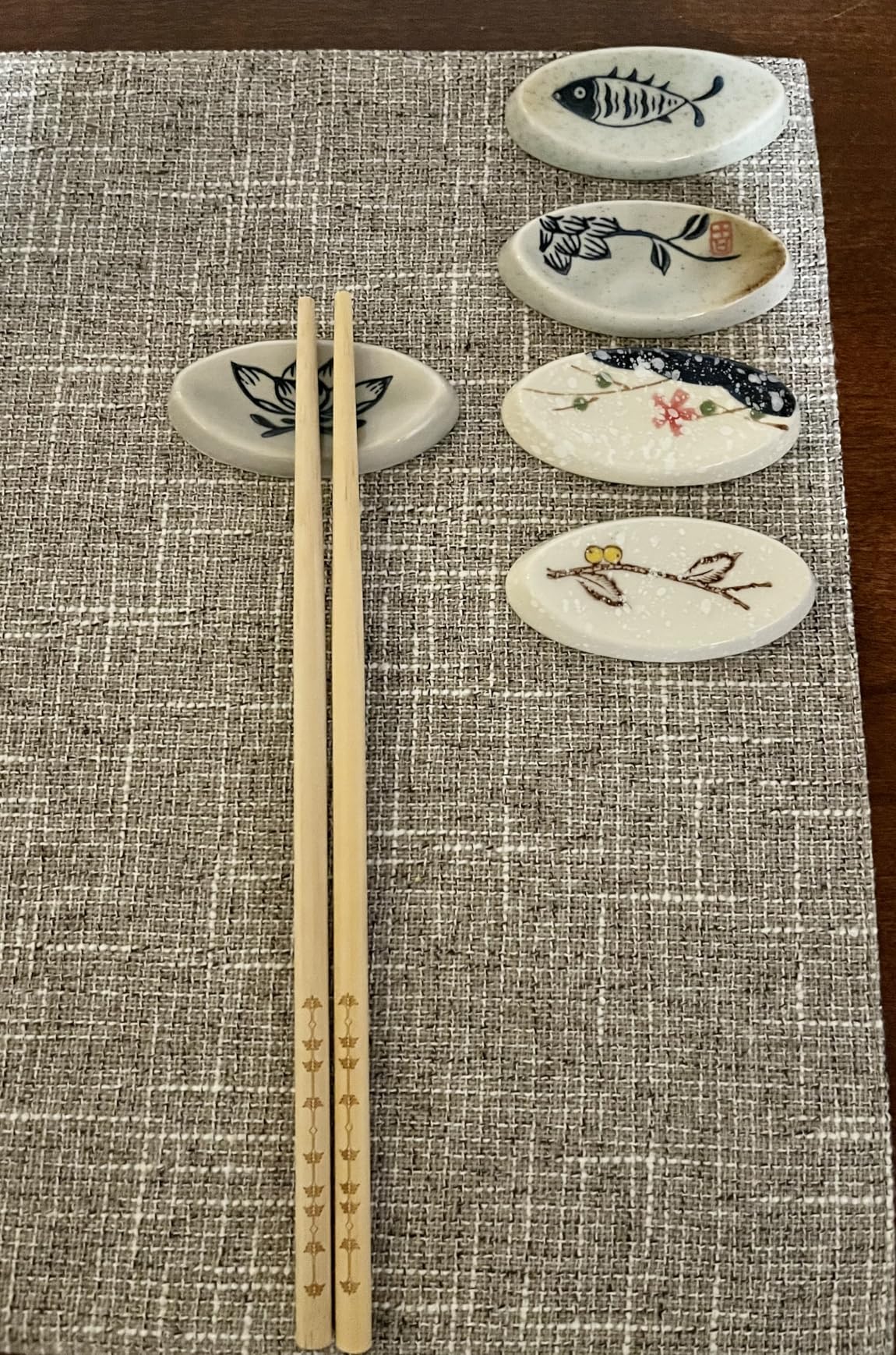 8Pcs Japanese Style Chopstick Rest Ceramic Chopstick Holder for Dinner Spoons Forks Paint Brushes Table Decoration customer photo 2