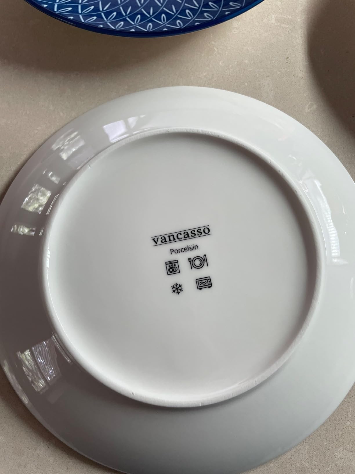 vancasso Ceramic Salad Plates Set of 6, Small Vintage 8.25 Inch Plate Set of 6 for Kitchen, Porcelain Blue and White Dessert Plates for Kitchen, Microwave Oven Dishwasher Safe, Vintage Gift customer photo 2