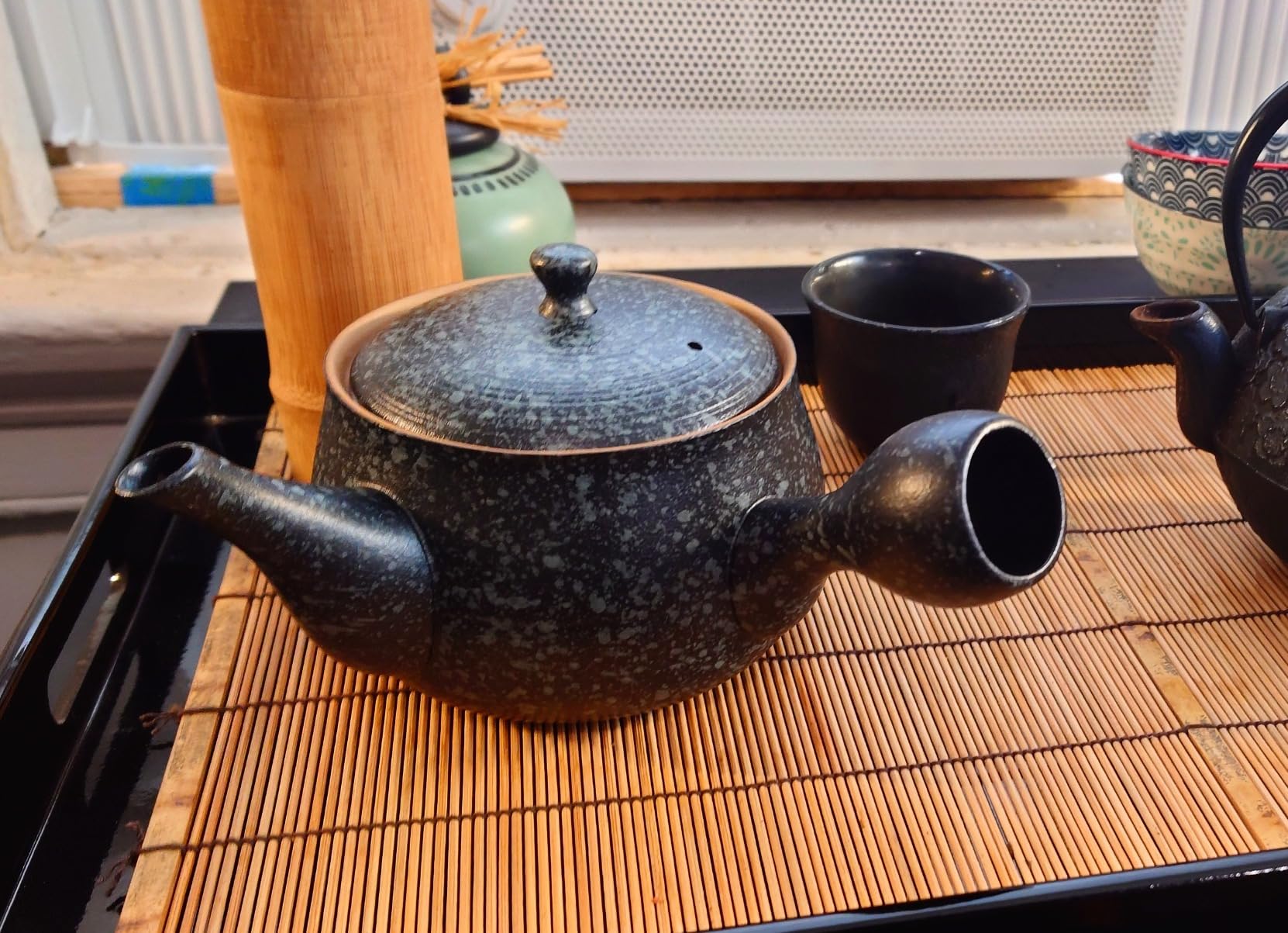 TEANAGOO Ceramic Tea Pot with Infusers For Loose Tea | Big Side-handle Tea Pots/Japanese Kyusu (21 oz) with Steeper | Chinese Tea Pots For Tea Party Porcelain Teapot Set VP-8 Brown Bronze customer photo 2