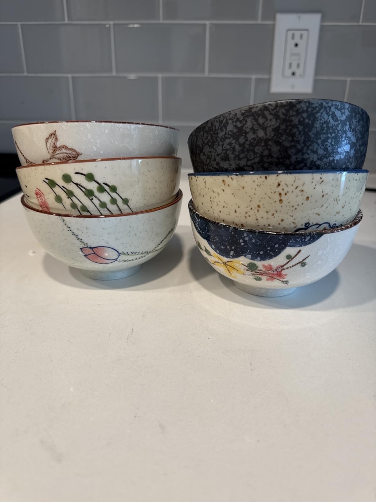 6 Pack Retro Ceramic Bowls, 4.5 Inch Japanese Rice Bowl, 10 Oz Small Soup Serving Set Hand-painted Cereal Holder for Salad, Dessert, Ice Cream, Noodles, Dishwasher Microwave Safe customer photo 2