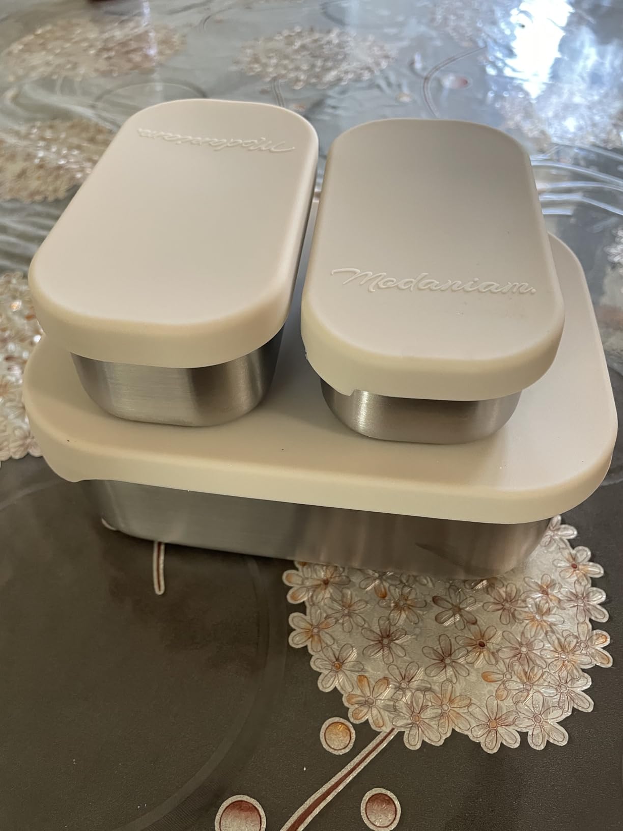 Modaniam Stainless Steel Lunch Box Containers, 27 OZ, Stainless Steel Bento Box, Metal Lunch Box, Sandwich & Snack Containers, Leak Proof Silicone Lids, Korean Style, Small Vanilla customer photo 1