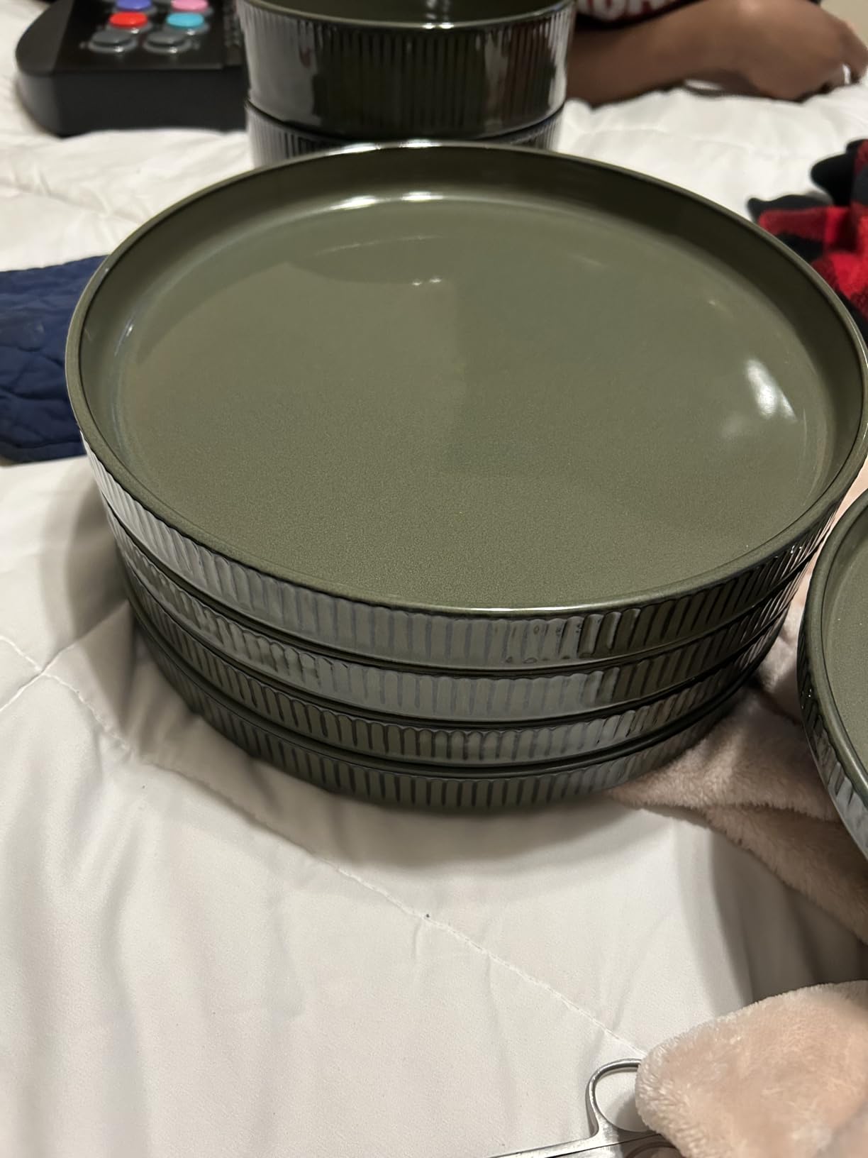 Gibson Elite 12 Piece (Service for 4) Townscape Plates and Bowls Reactive Glaze Embossed Round Dishes Terracotta Ceramic Dinnerware Set - Dark Green customer photo 2