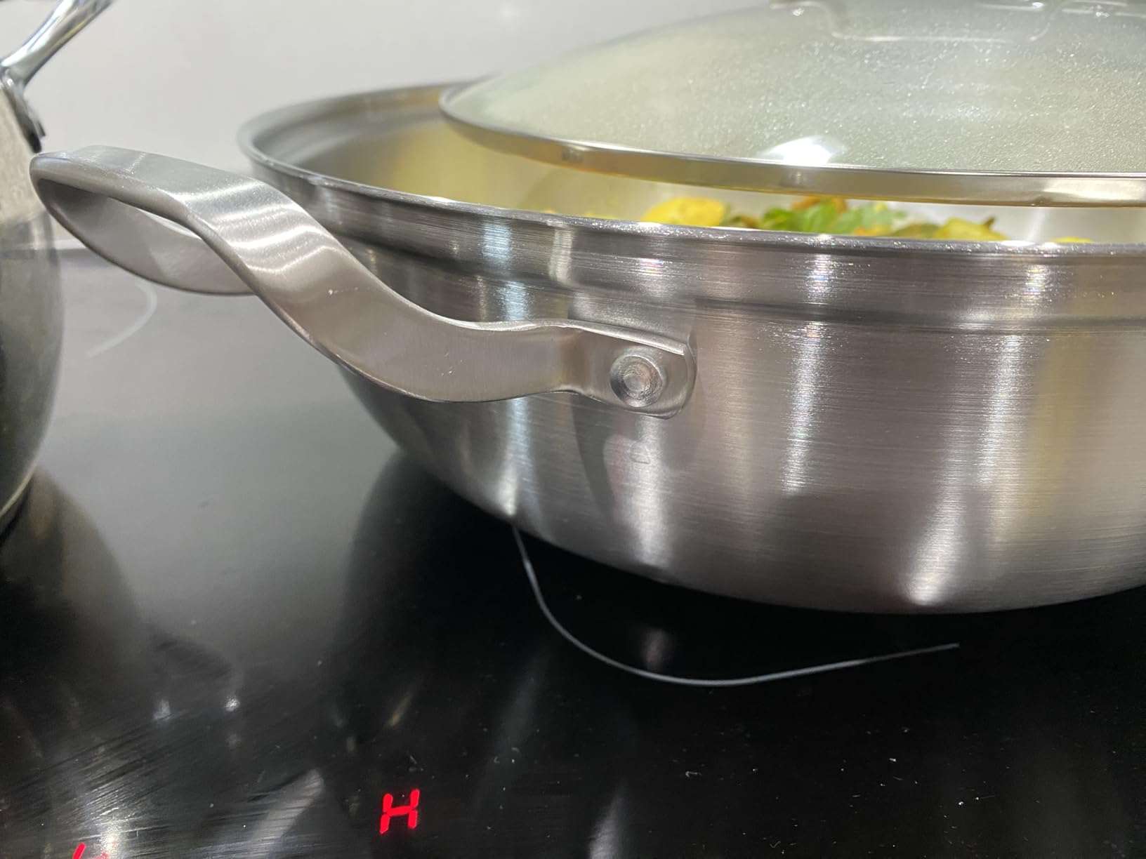 Delarlo 6.8QT Tri-Ply Stainless Steel Double-flavor Shabu Shabu Pot 12 inch Everyday Pan with Lid, Kitchen Induction, Cooking Hot Pot, Oven Safe Stock Pot, Up to 600F customer photo 2
