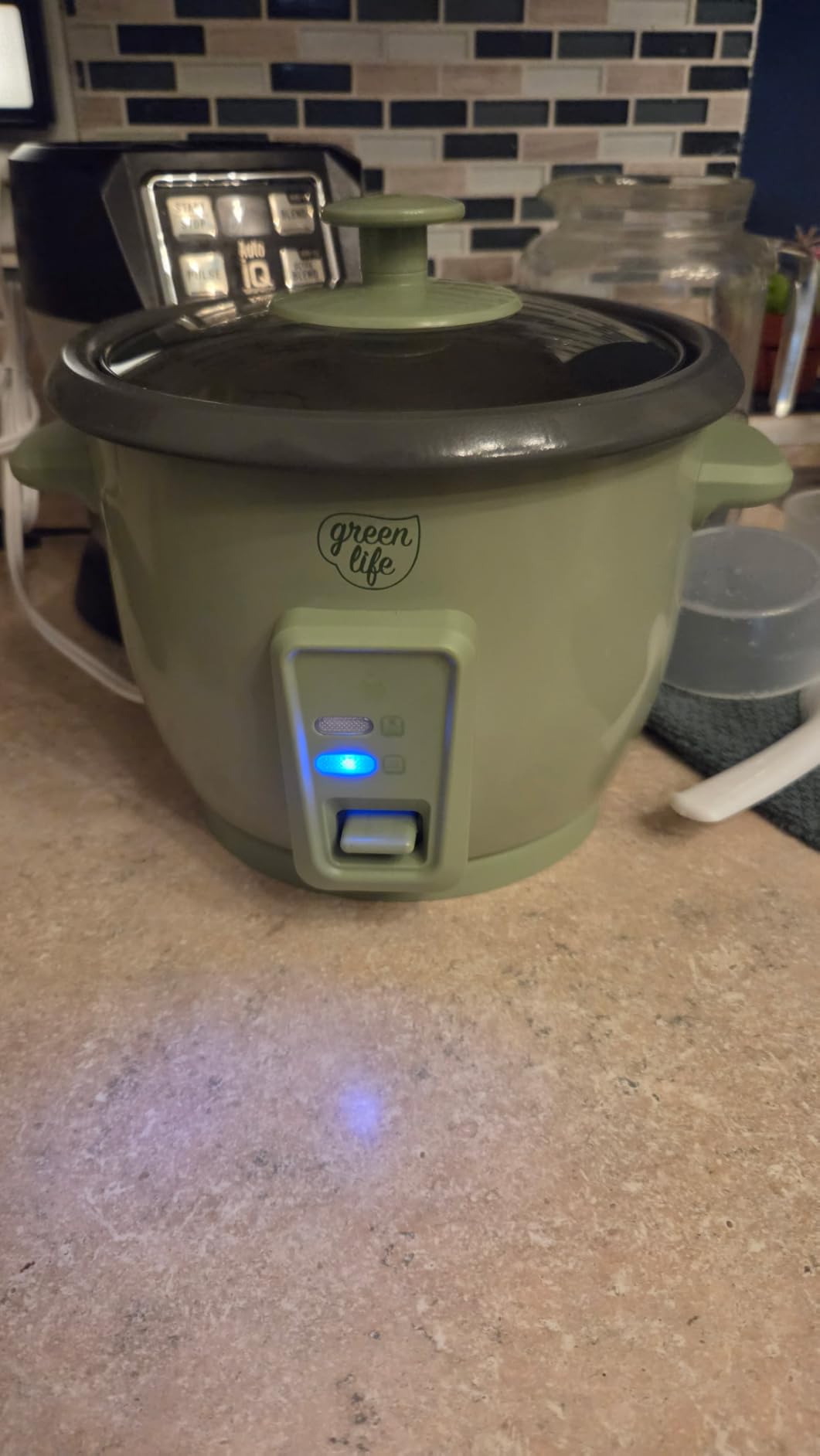 GreenLife Rice Cooker with Removable PFAS-Free Ceramic Nonstick Pot, 3-Cups Uncooked/6-Cups Cooked, Grains & Oatmeal Multicooker, Compact One-Switch Design, Auto Keep Warm, Easy Clean, Sage Green customer photo 1