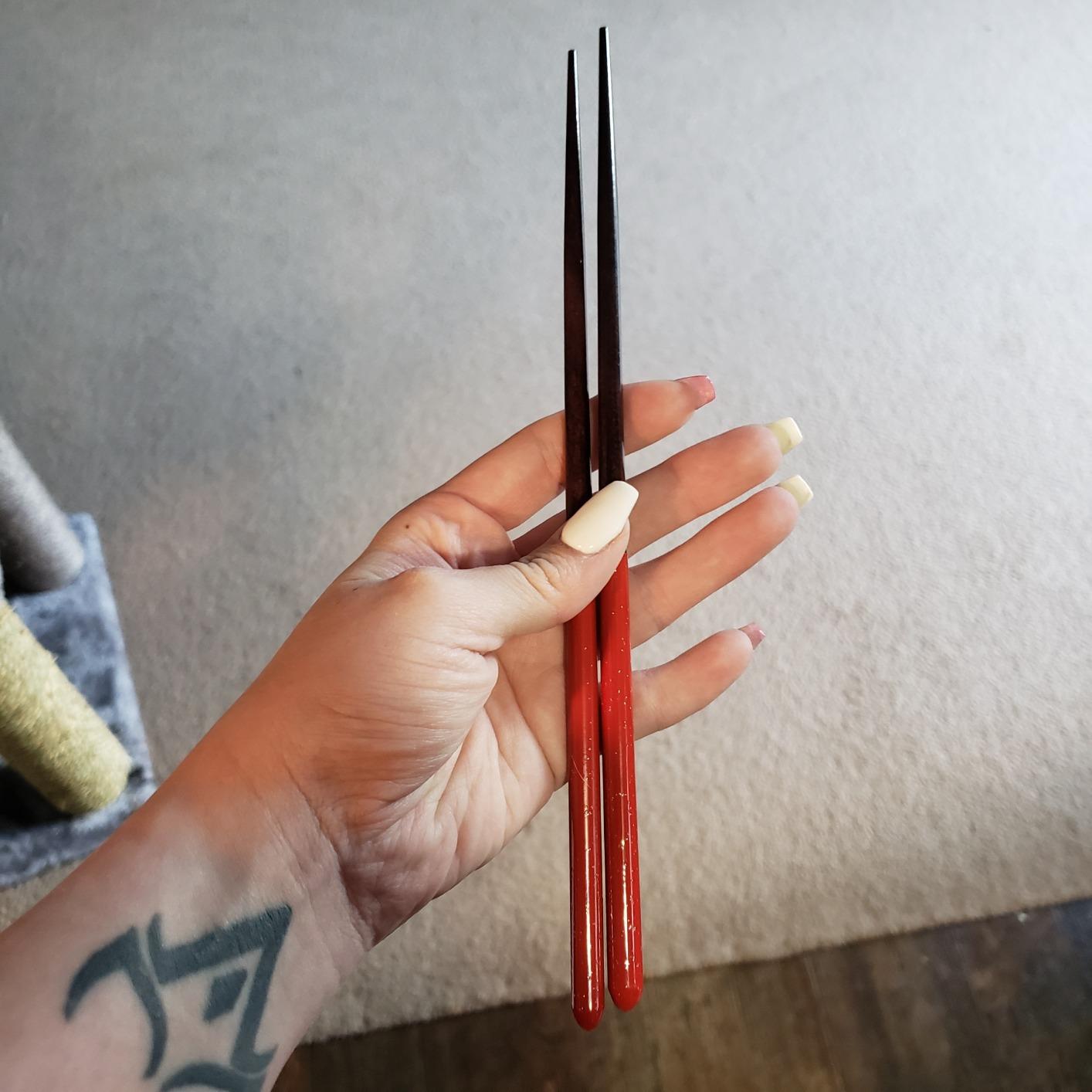 Wooden Japanese Chopsticks with Ceramic Panda Holders - 9-Inch Elegant Reusable Chopsticks Gift Set for Sushi Lovers Couples (Black-Black) customer photo 2